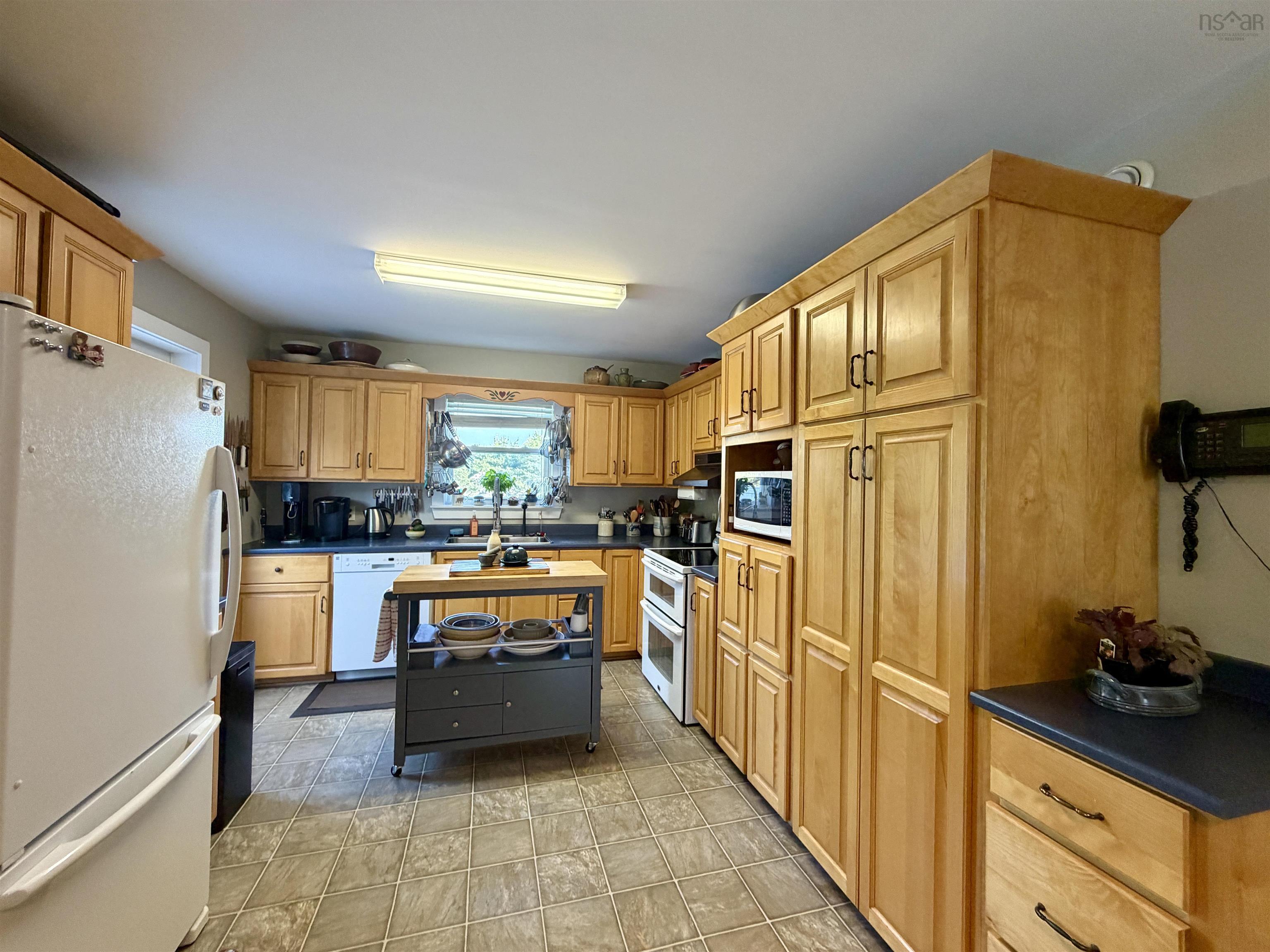 $559,900.00: 67 Mountain View Drive, Pleasant Valley