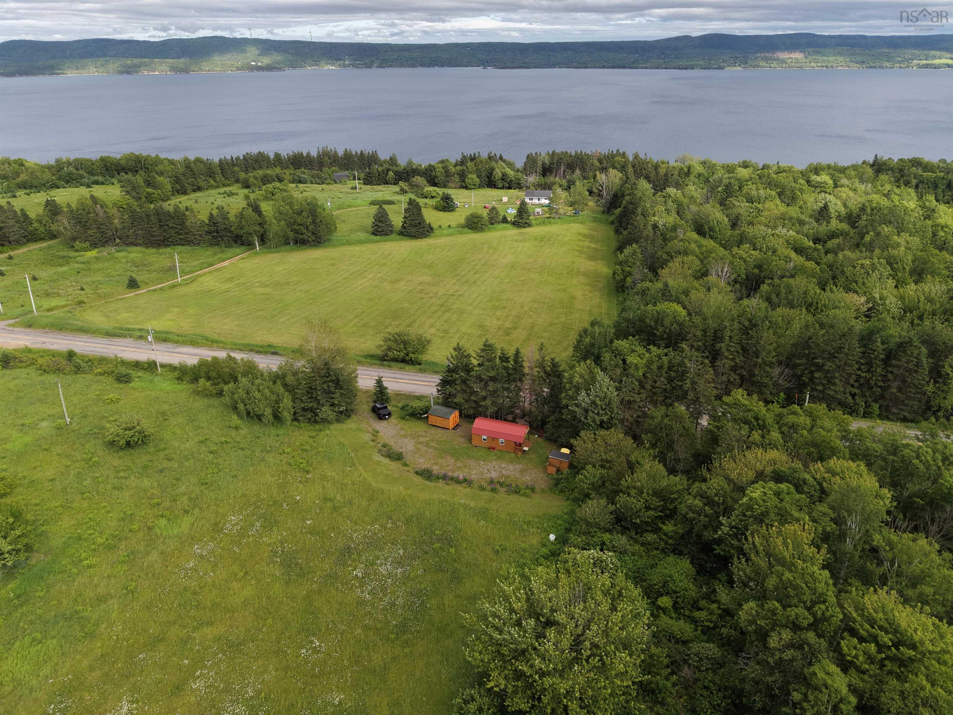 $79,000.00: 3890 Hillside Boularderie Road, Hillside Boularderie