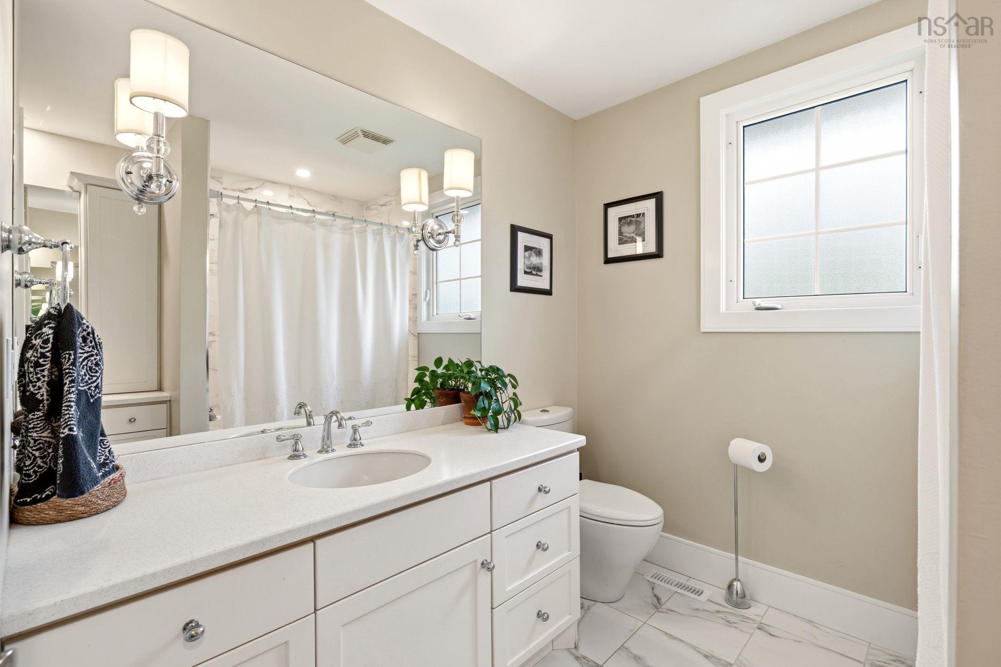20 Hollyoake Lane, Dartmouth, NS (MLS 202617137)