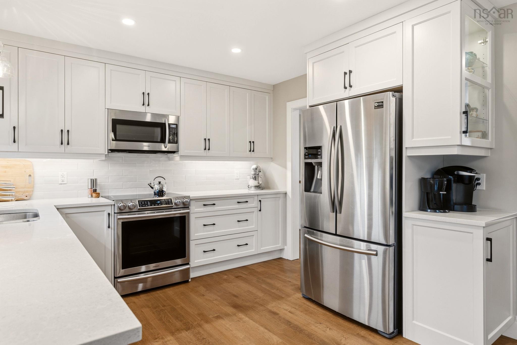 20 Hollyoake Lane, Dartmouth, NS (MLS 202617137)