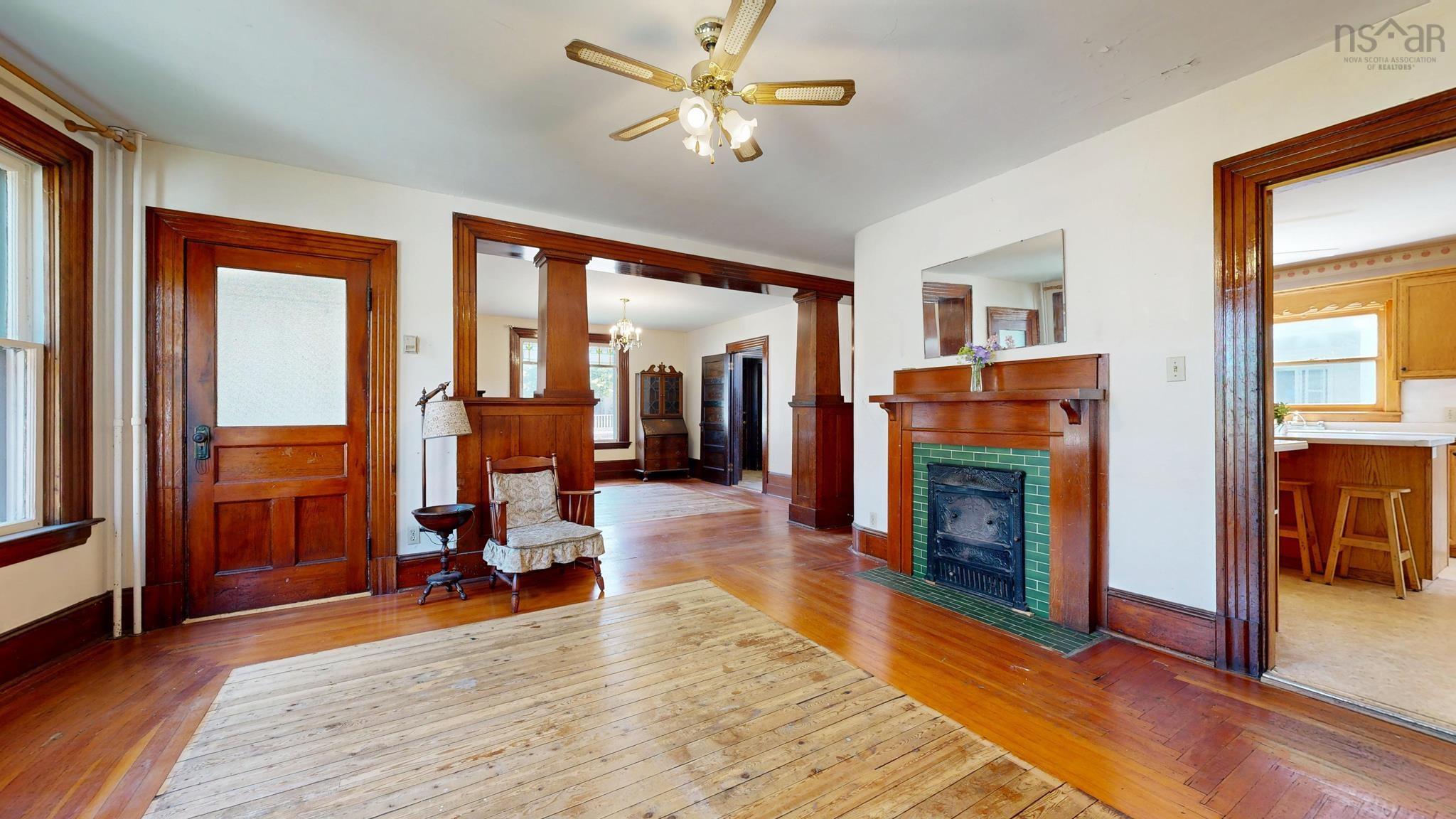 $525,000.00: 46 Fox Street, Lunenburg