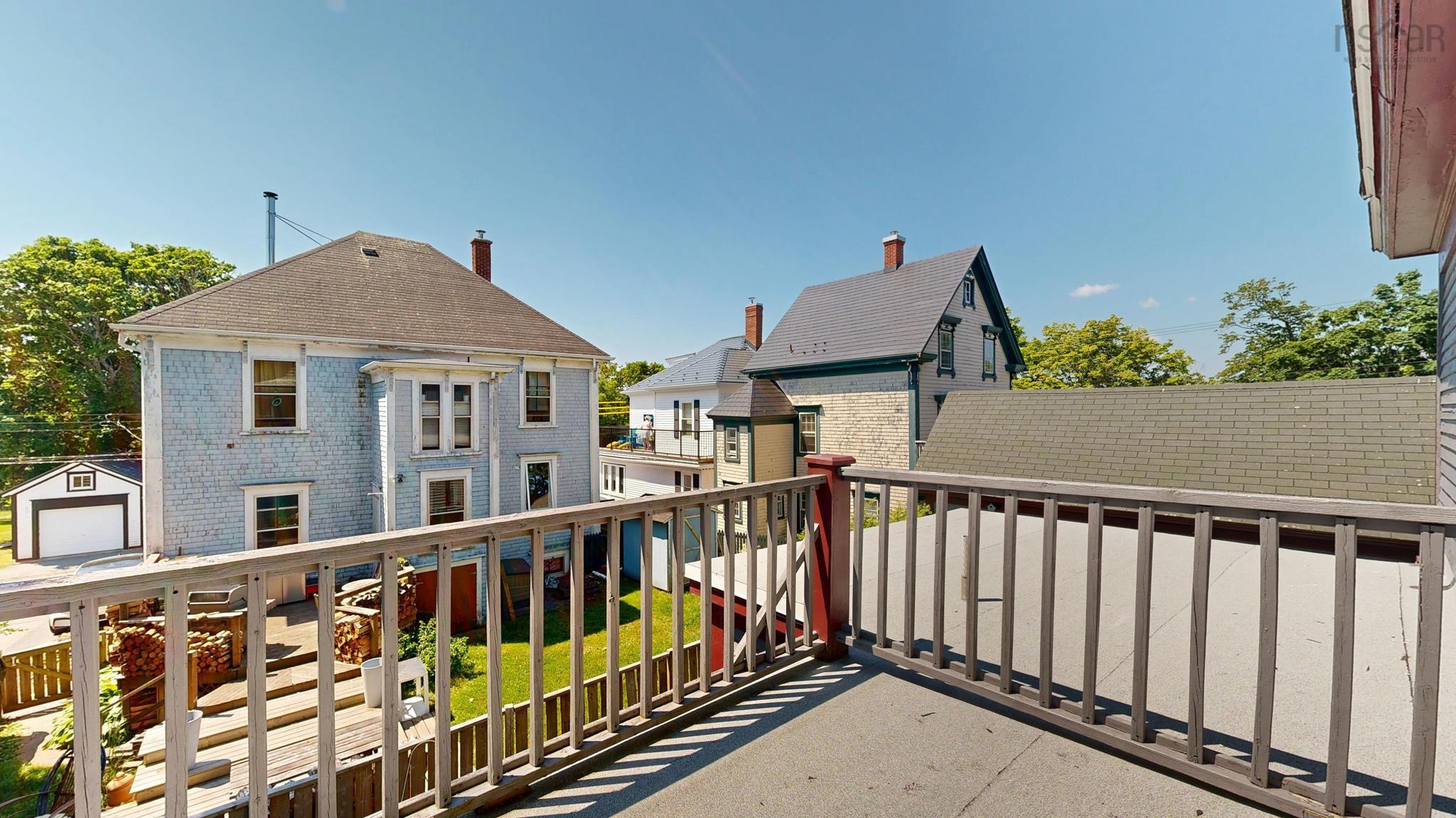 $525,000.00: 46 Fox Street, Lunenburg