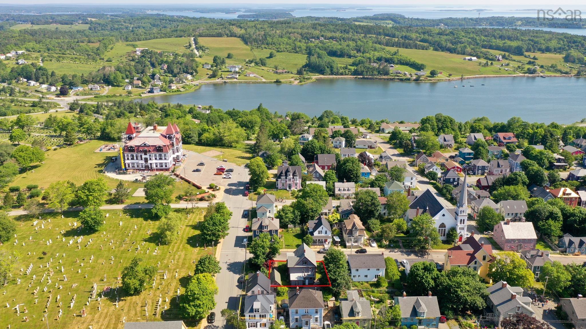 $525,000.00: 46 Fox Street, Lunenburg