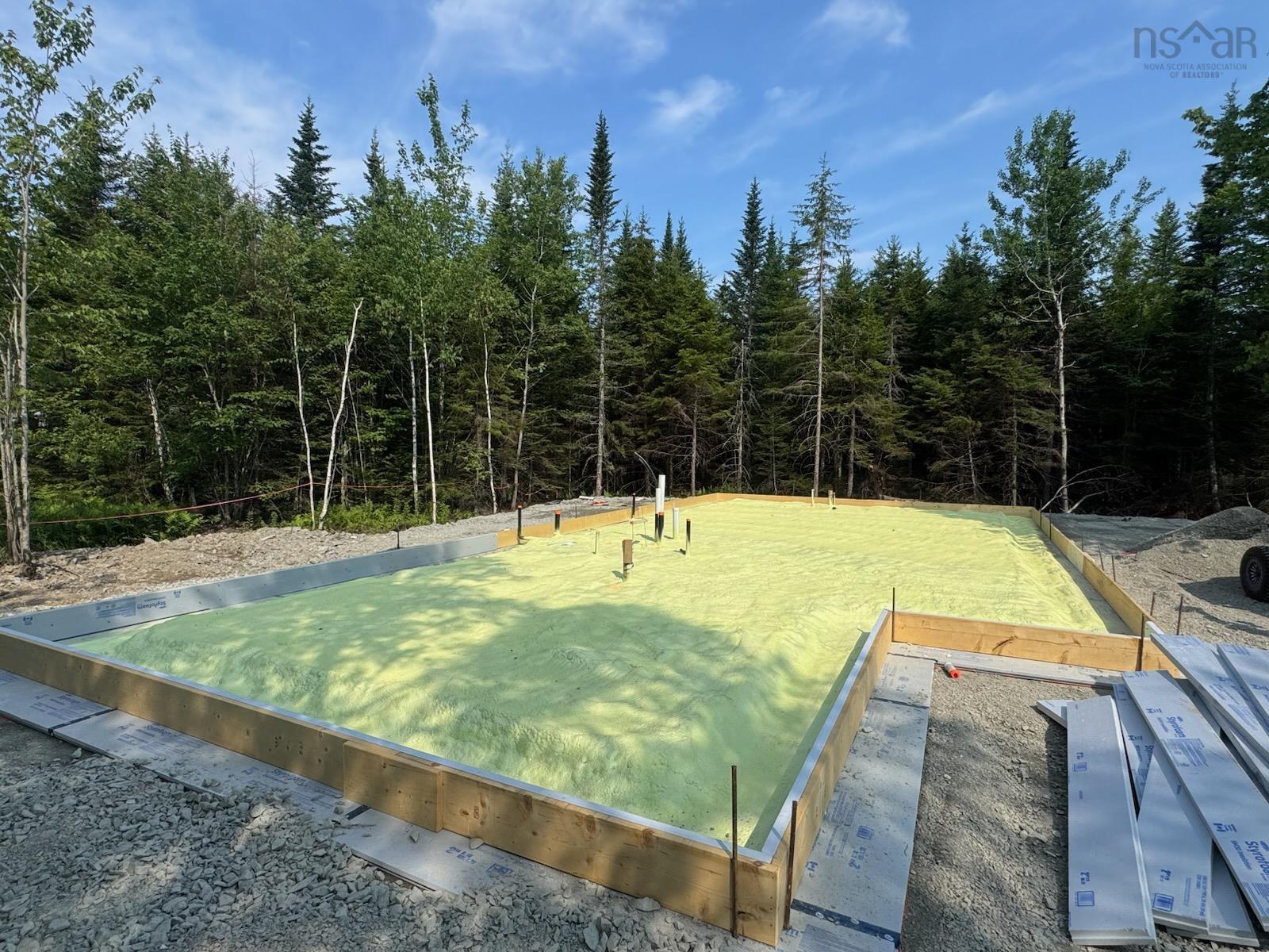 $599,900.00: 190 Loon Point Trail, East Uniacke