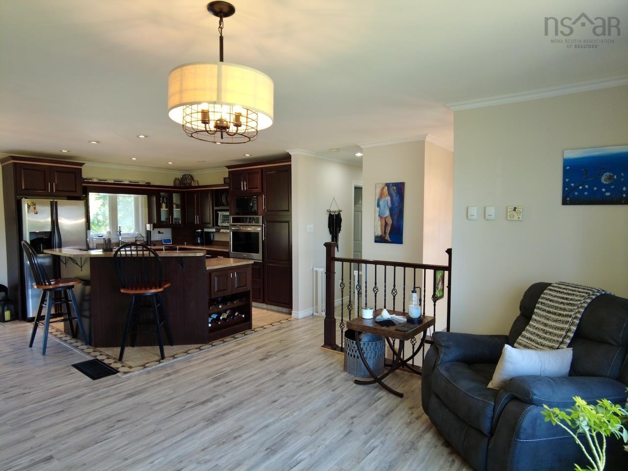 $649,000.00: 2240 204 Highway, Salem