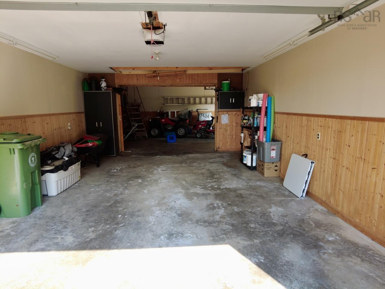 $649,000.00: 2240 204 Highway, Salem