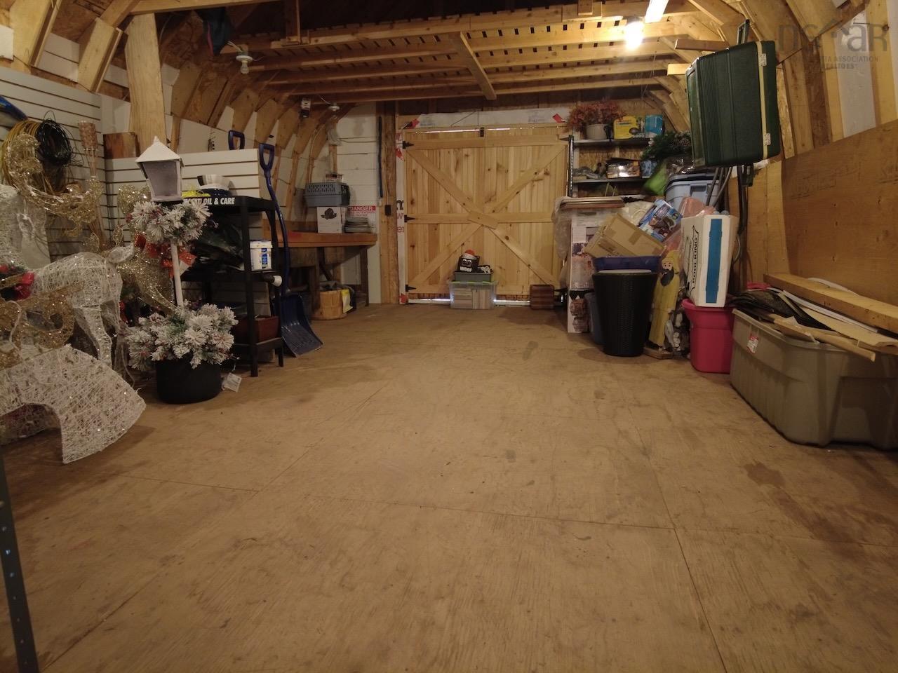 $649,000.00: 2240 204 Highway, Salem
