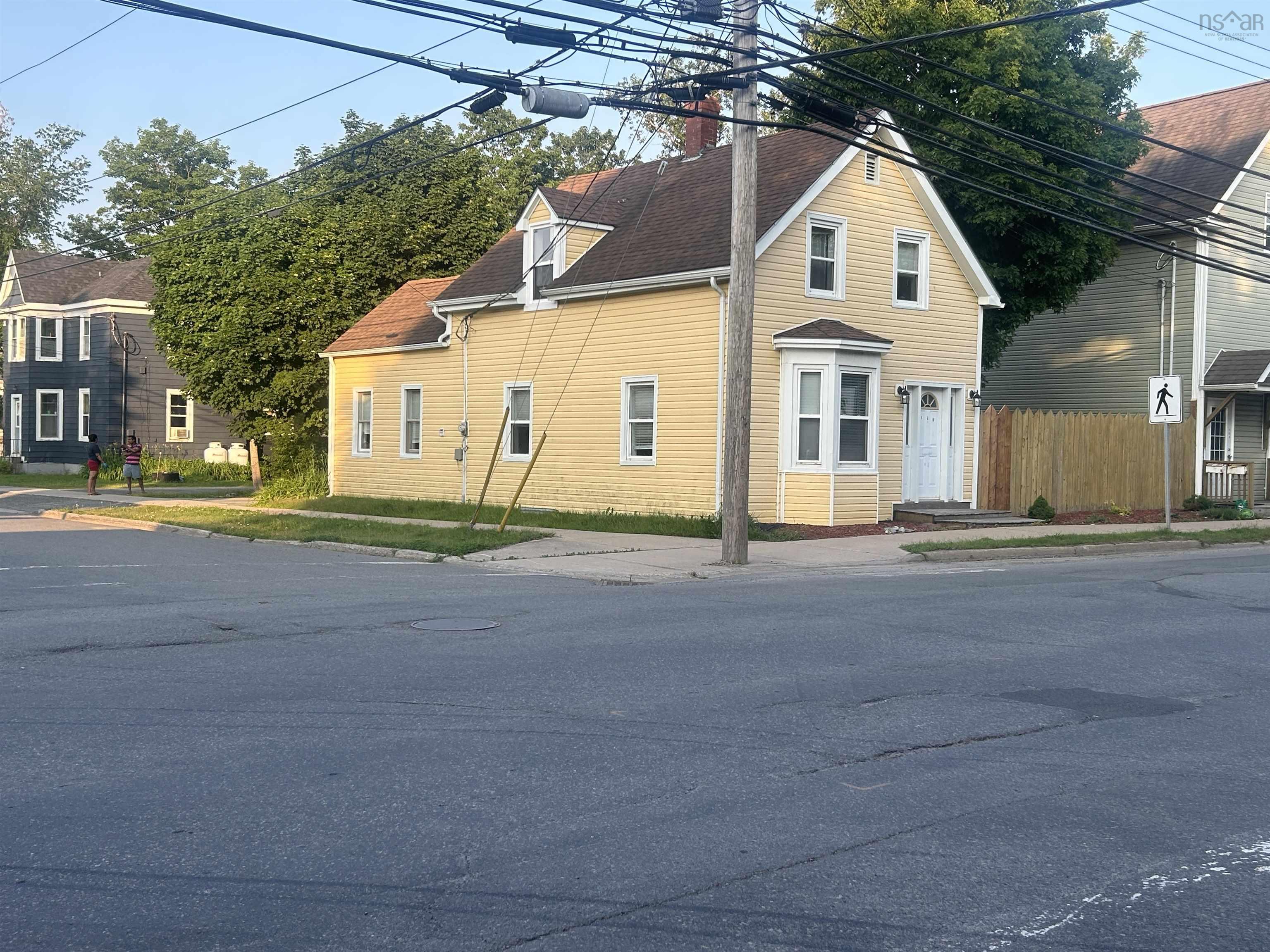 $299,900.00: 120 College Street, Antigonish