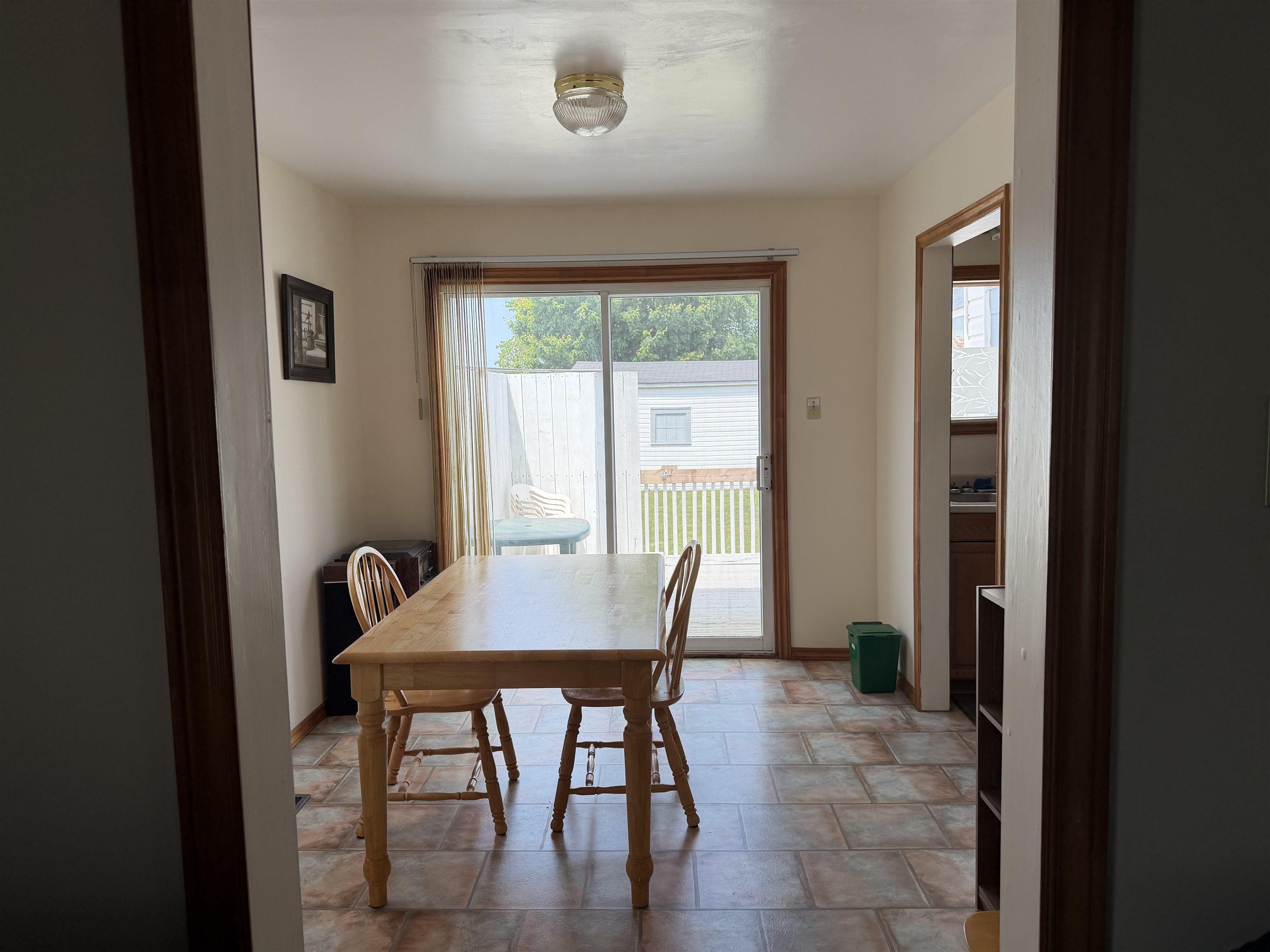$325,000.00: 3643 Highway 209, Advocate Harbour