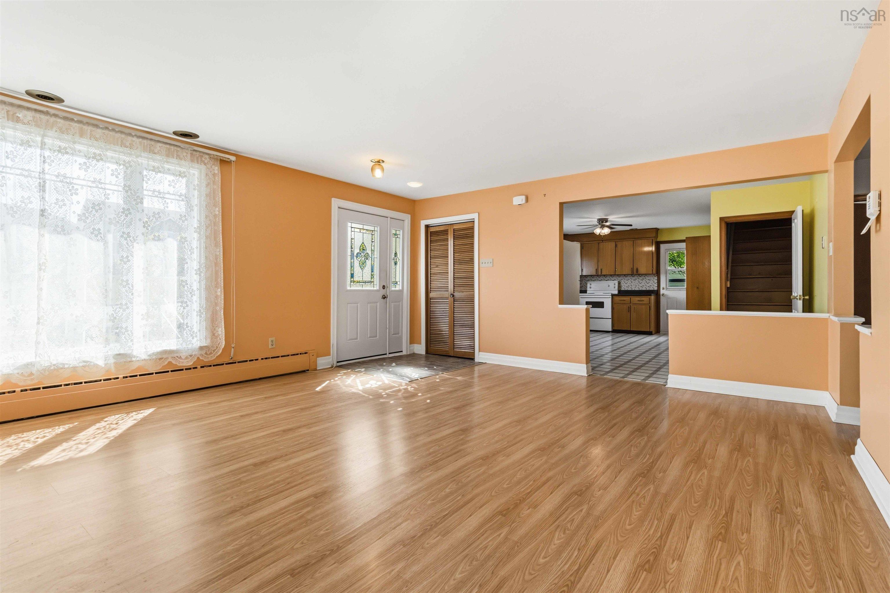 $470,000.00: 200 Caledonia Road, Dartmouth