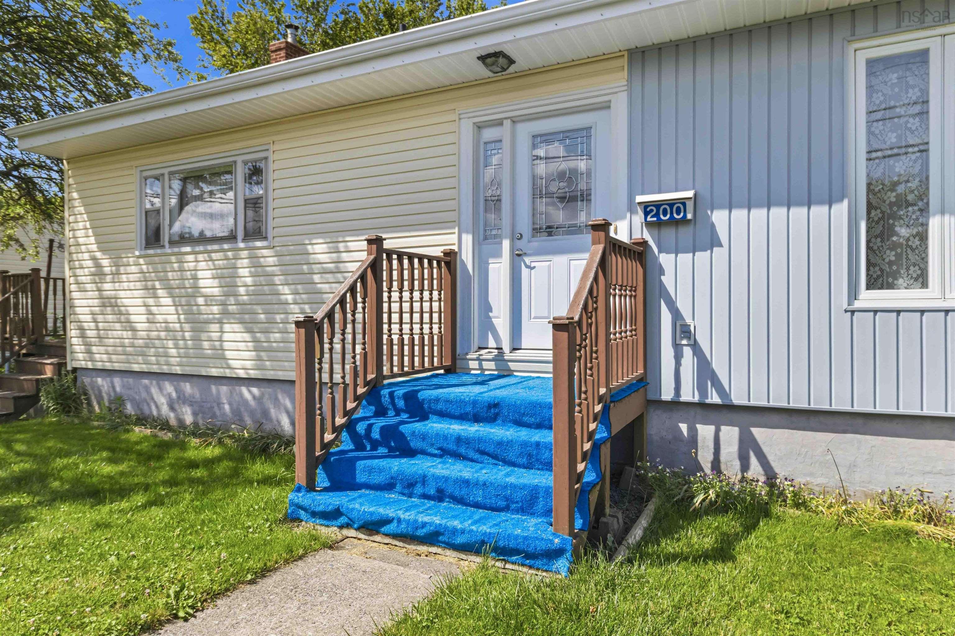 $470,000.00: 200 Caledonia Road, Dartmouth