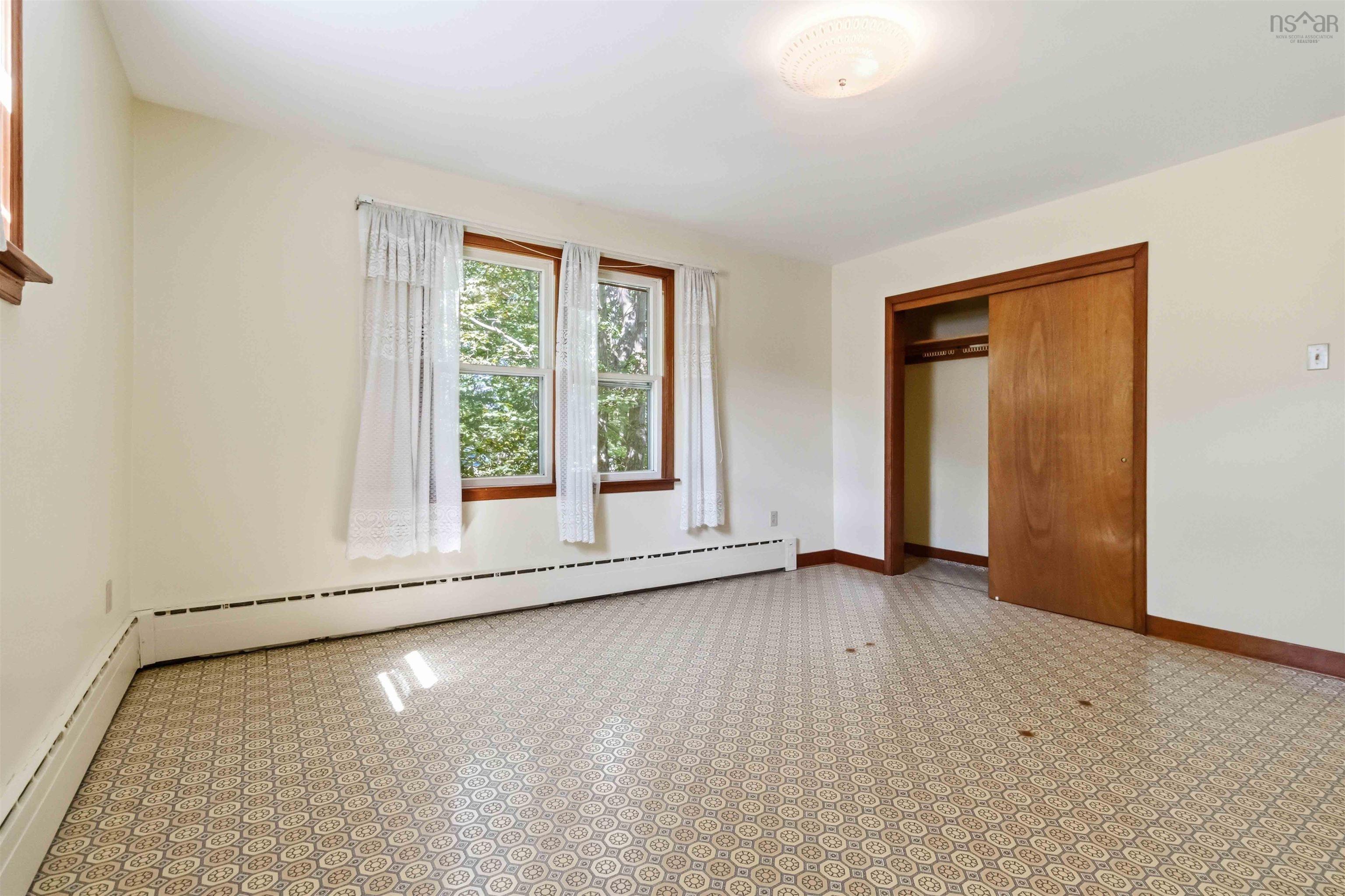 $470,000.00: 200 Caledonia Road, Dartmouth