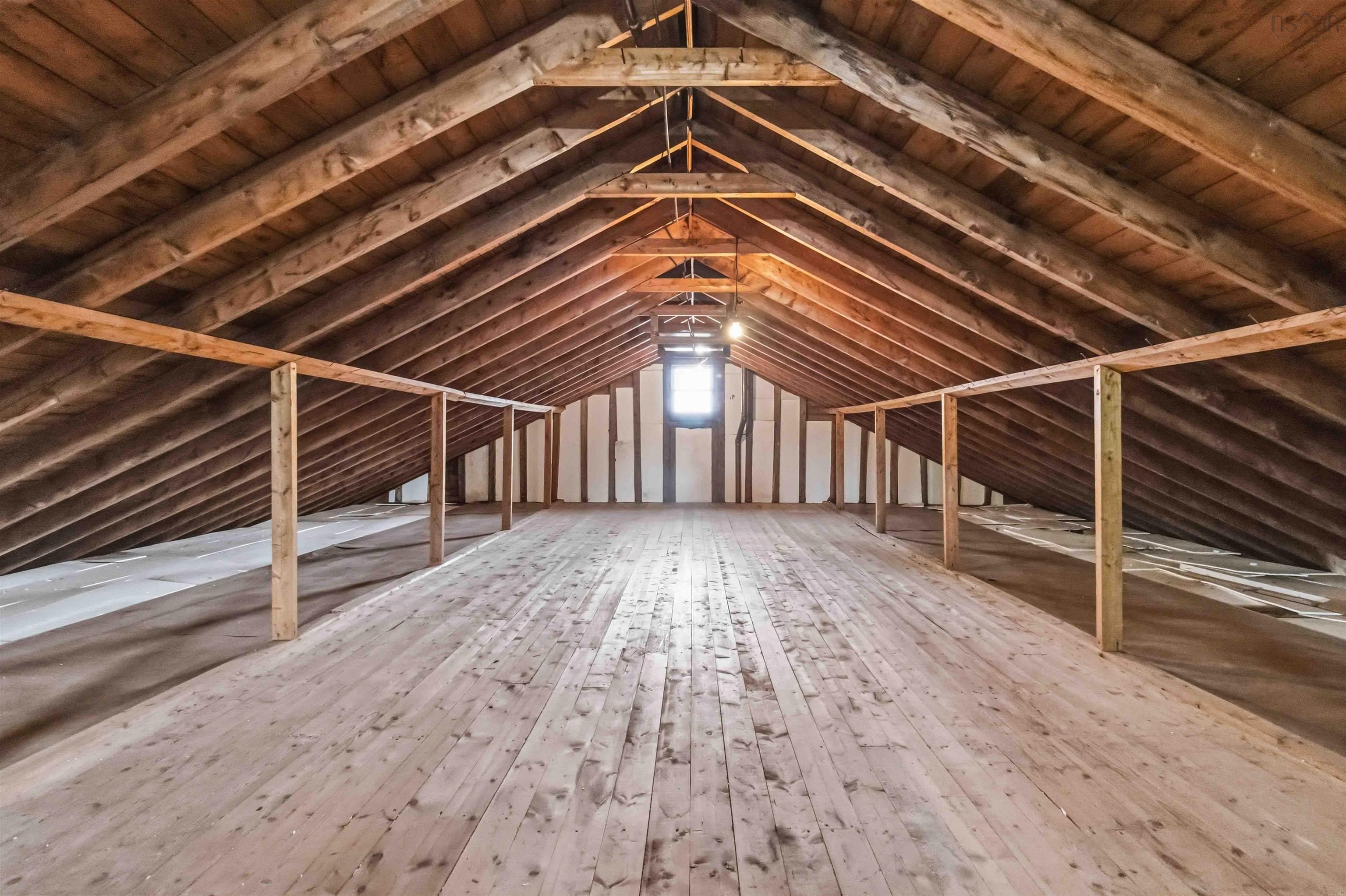 $470,000.00: 200 Caledonia Road, Dartmouth