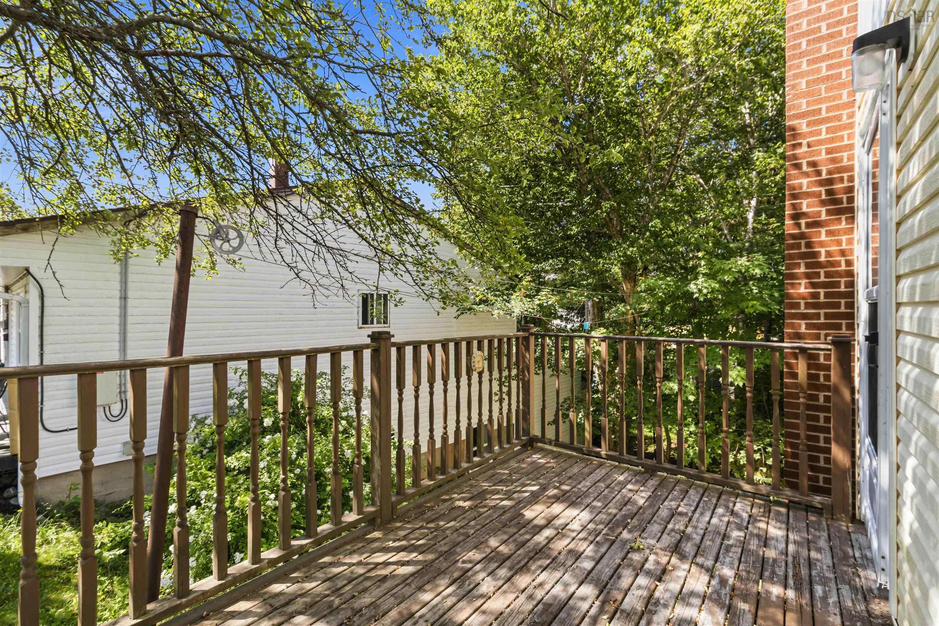 $470,000.00: 200 Caledonia Road, Dartmouth