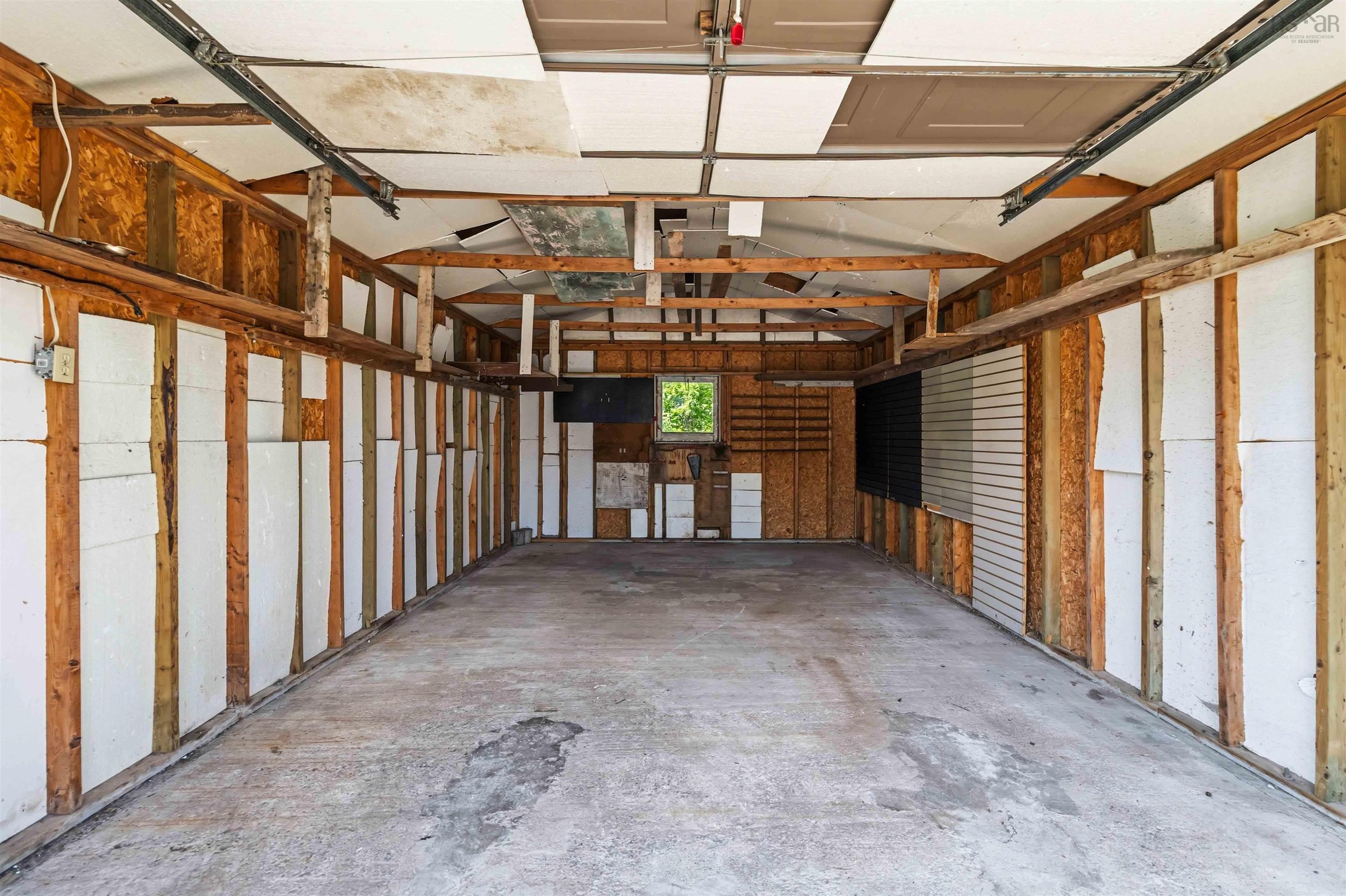 $470,000.00: 200 Caledonia Road, Dartmouth