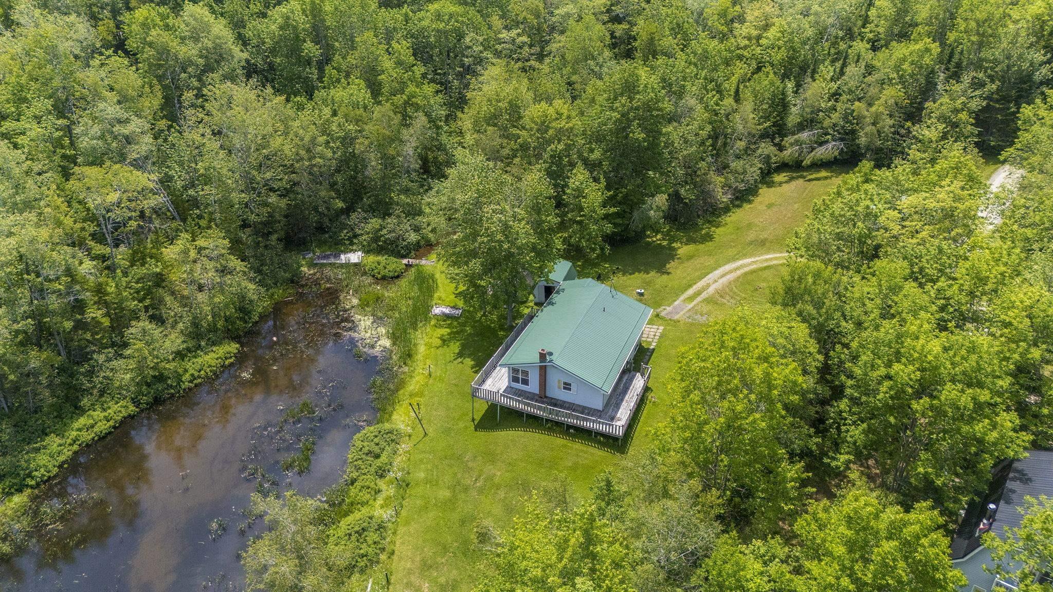 $699,900.00: 50 South Stewart Road, Shortts Lake