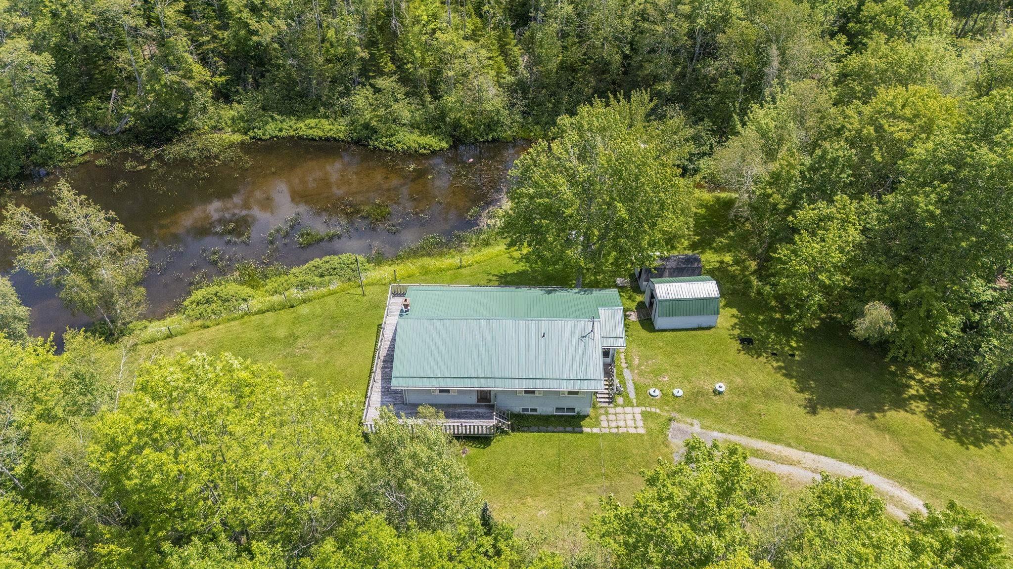 $699,900.00: 50 South Stewart Road, Shortts Lake