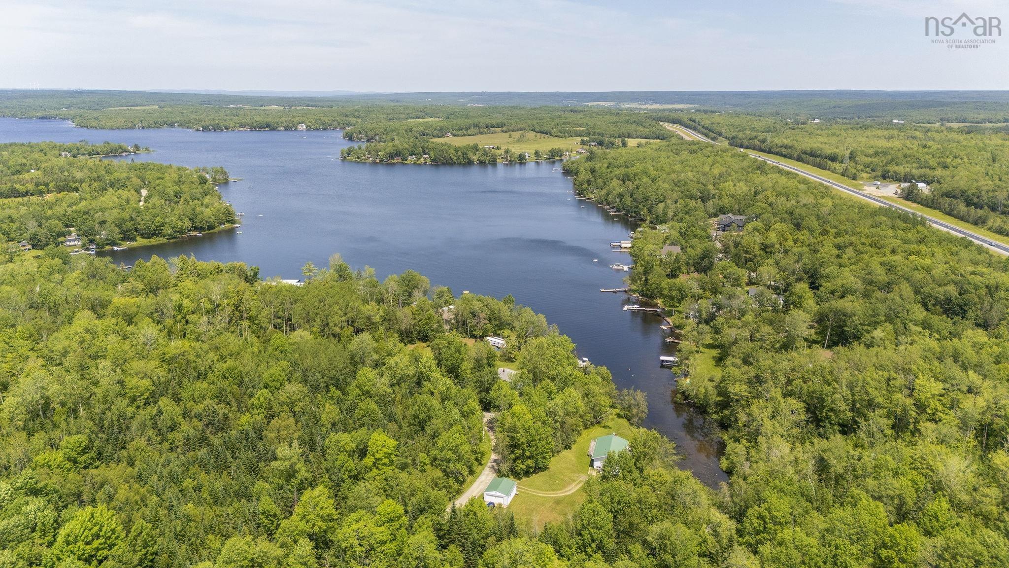 $699,900.00: 50 South Stewart Road, Shortts Lake