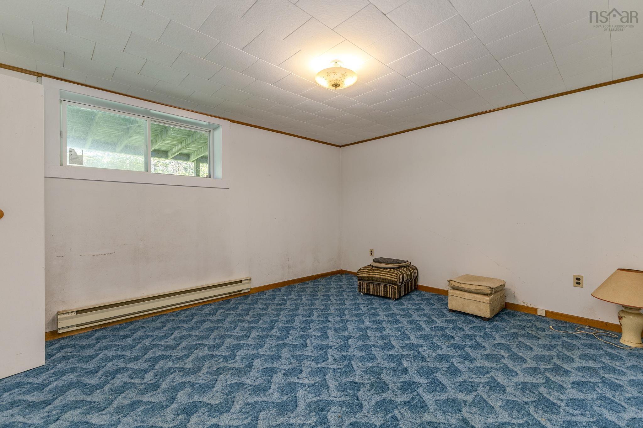 $699,900.00: 50 South Stewart Road, Shortts Lake
