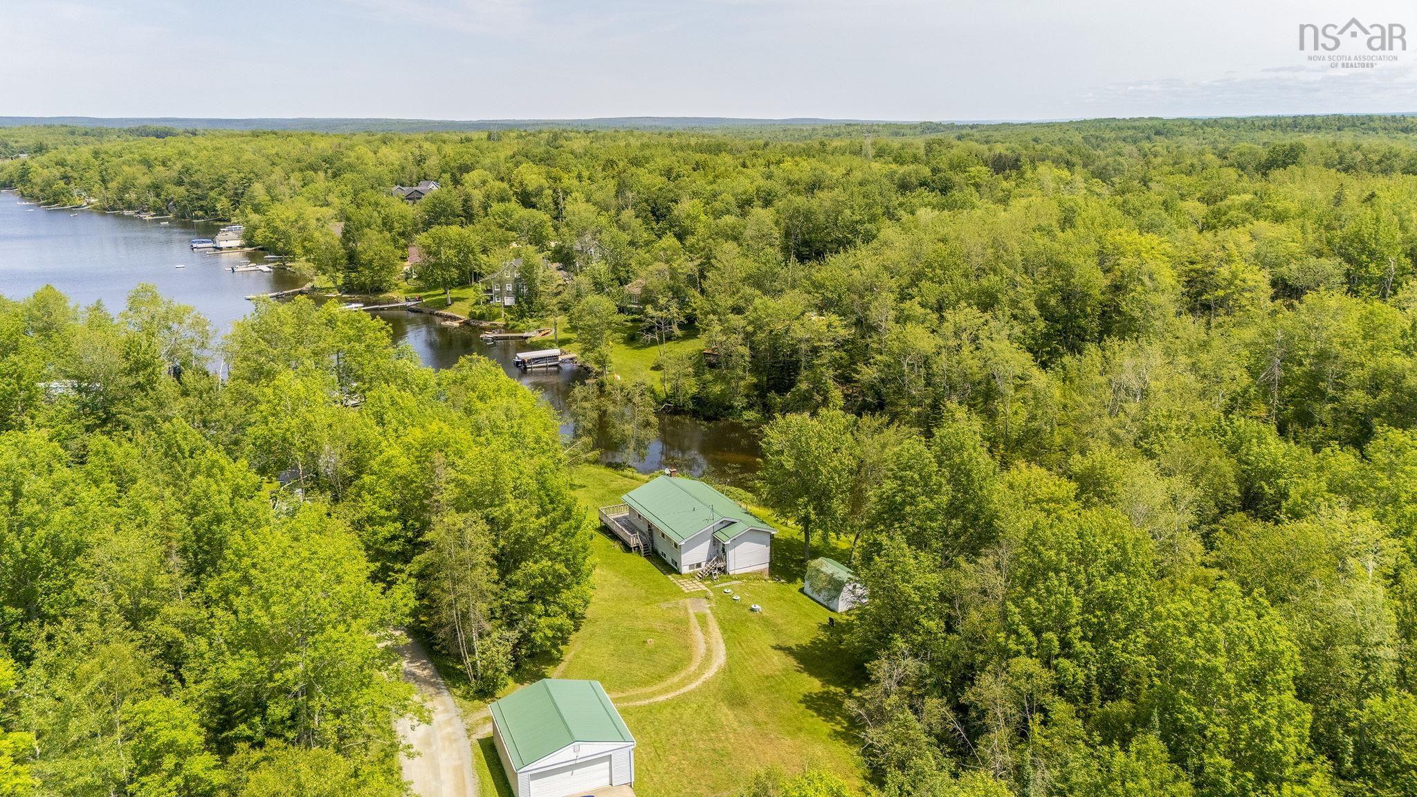 $699,900.00: 50 South Stewart Road, Shortts Lake