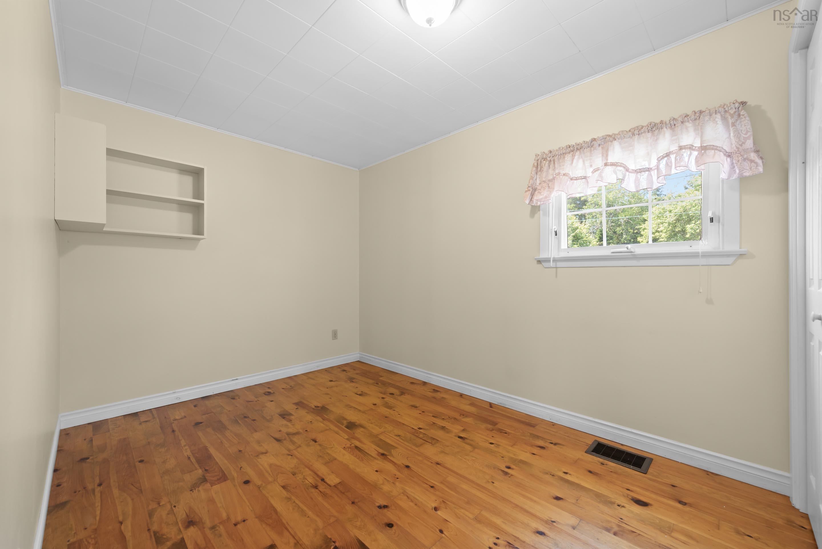 $465,000.00: 698 Oakland Road, Indian Point