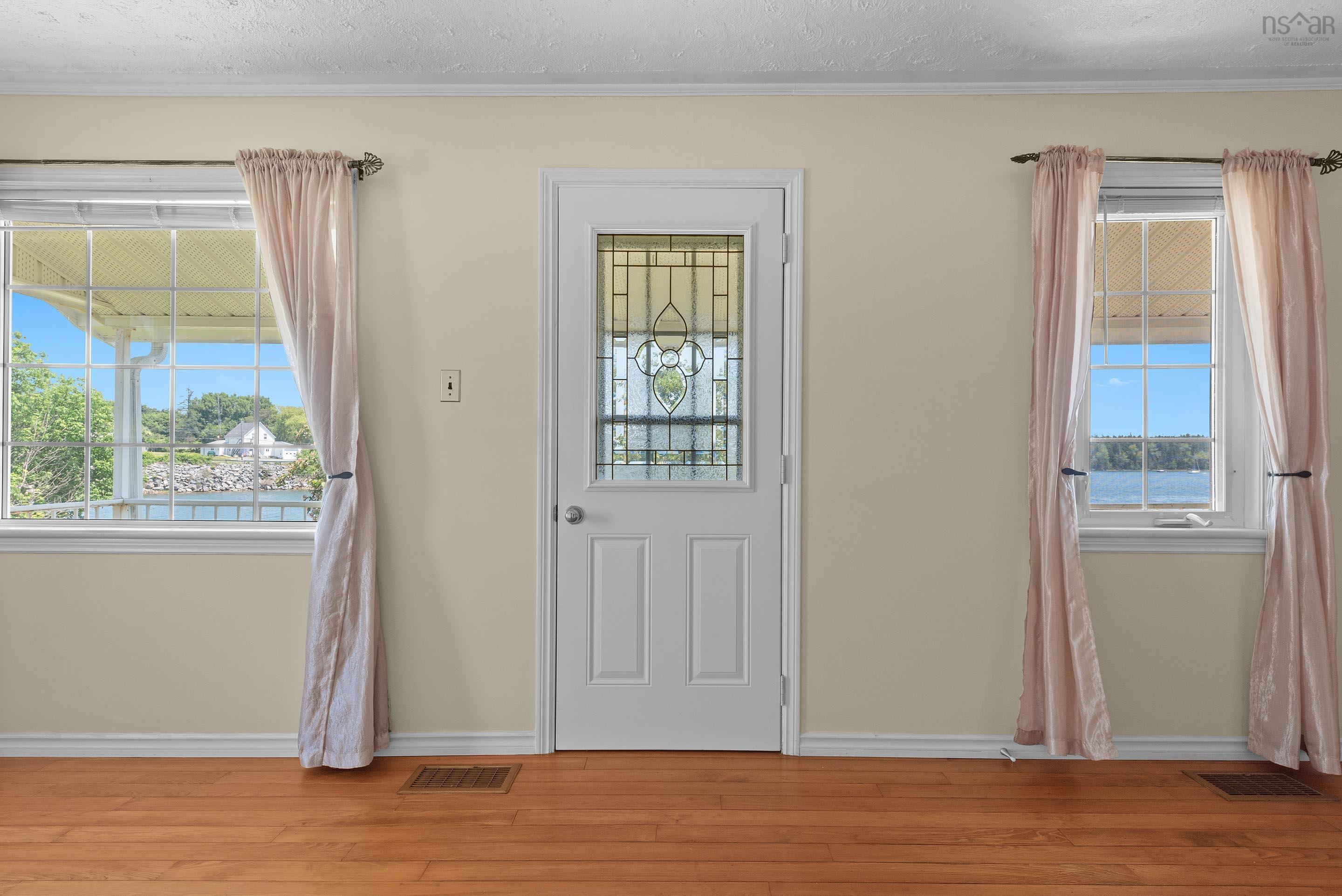 $465,000.00: 698 Oakland Road, Indian Point