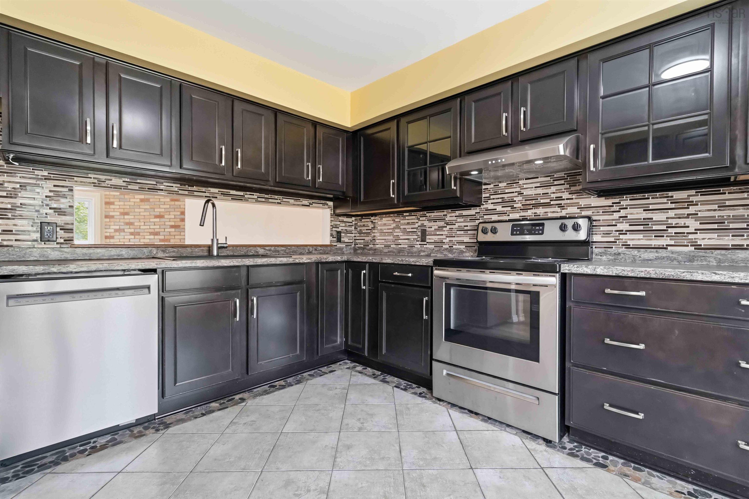 130 Rutledge Street, Bedford, NS (MLS 202617218)