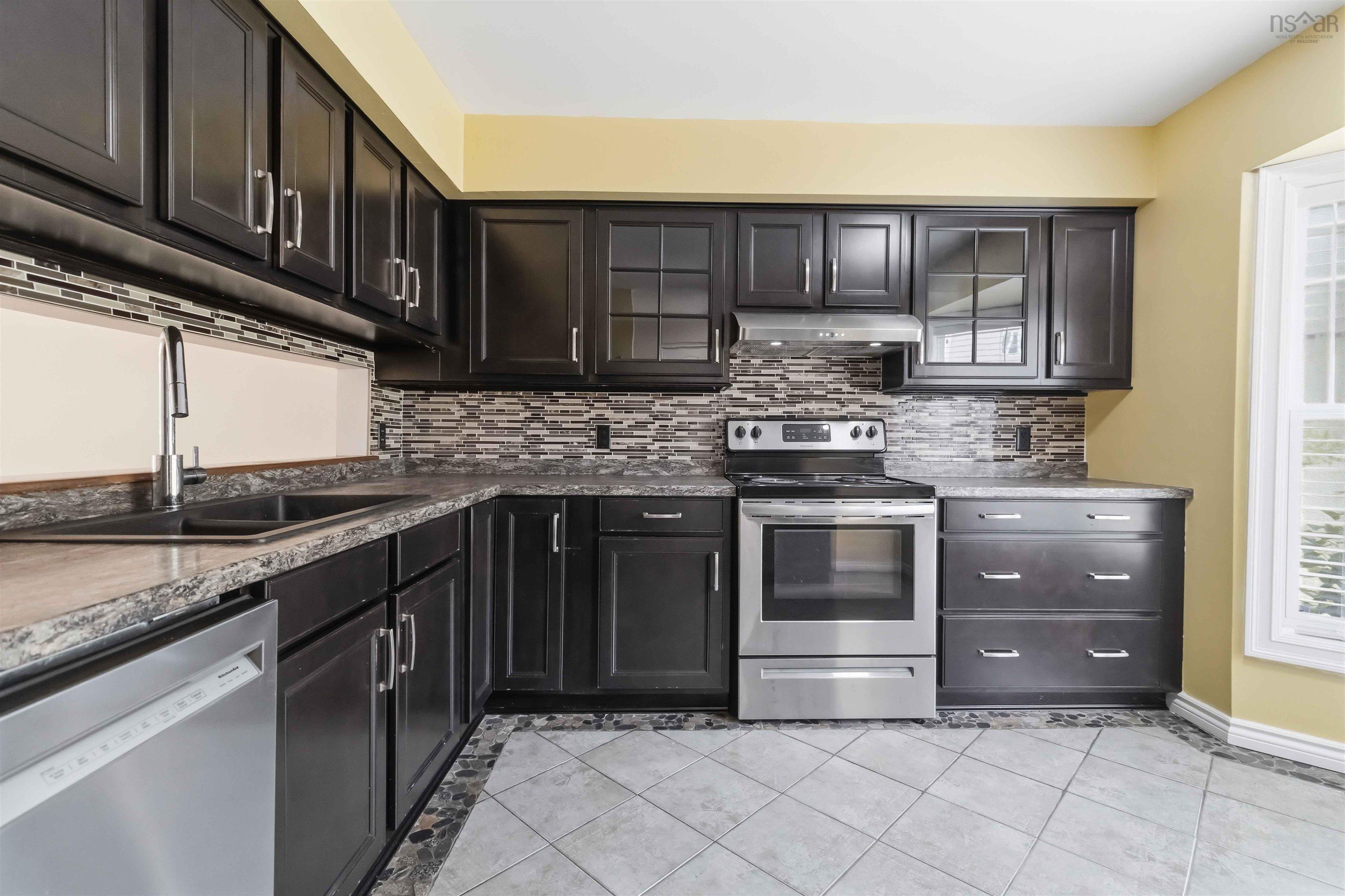130 Rutledge Street, Bedford, NS (MLS 202617218)