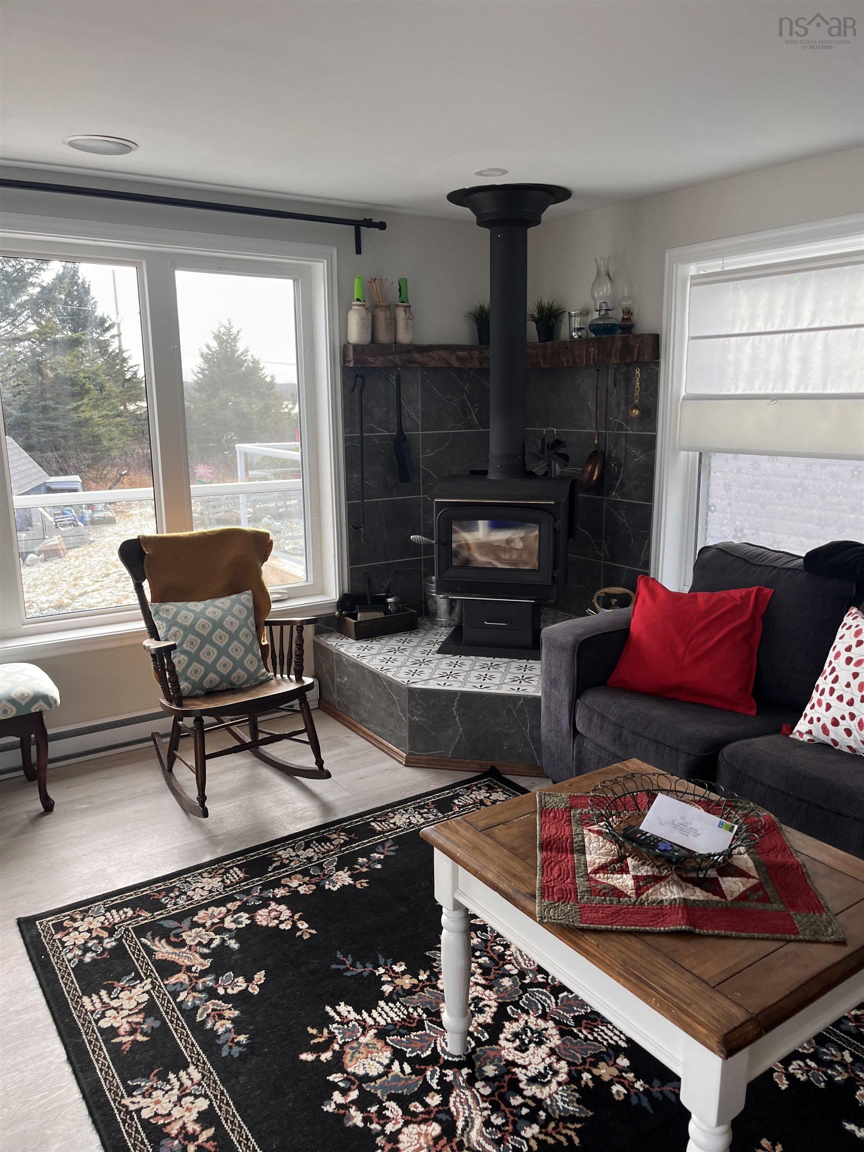 $449,900.00: 21 Fawsons Cove Road, West Pennant