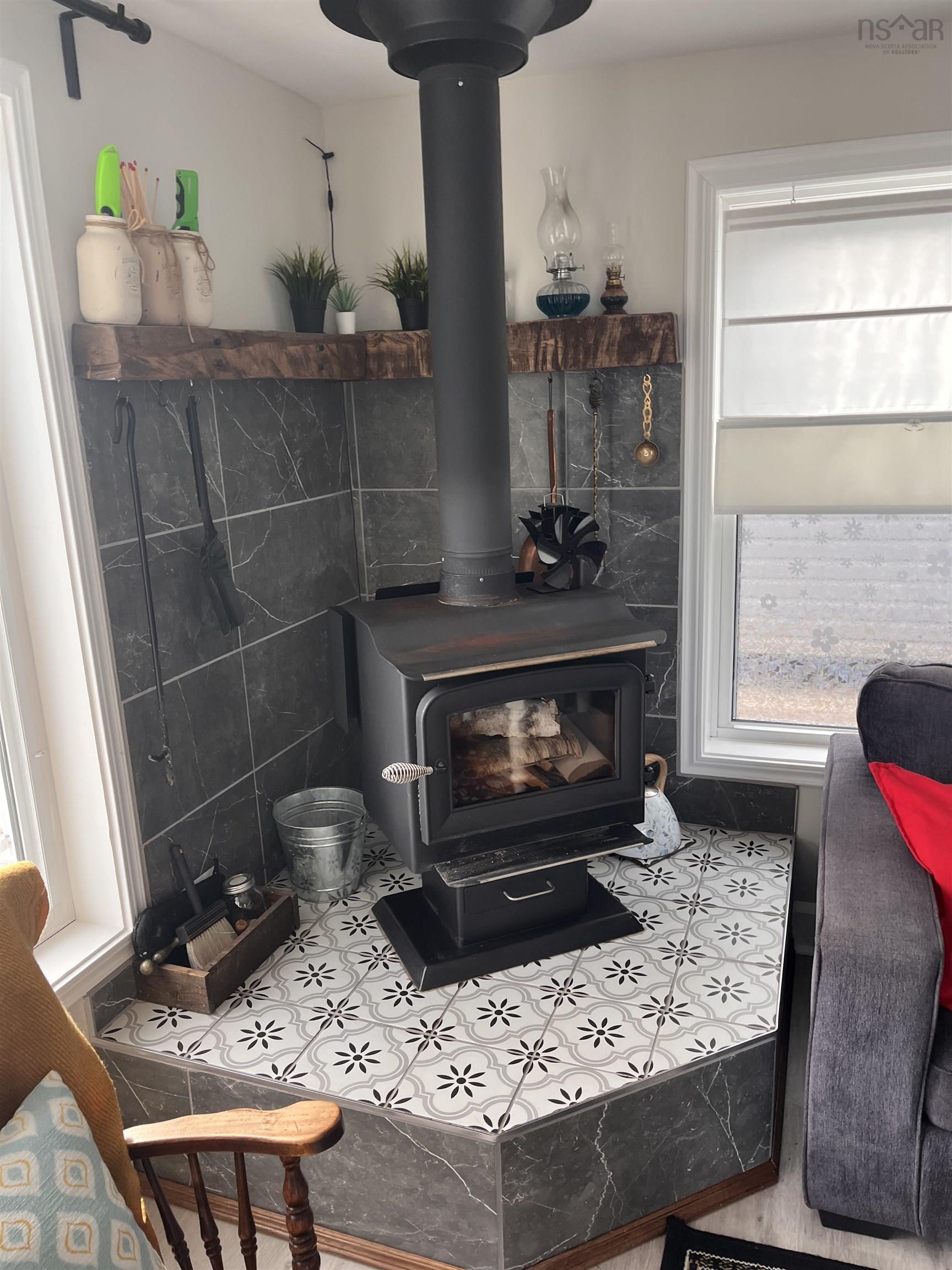 $449,900.00: 21 Fawsons Cove Road, West Pennant