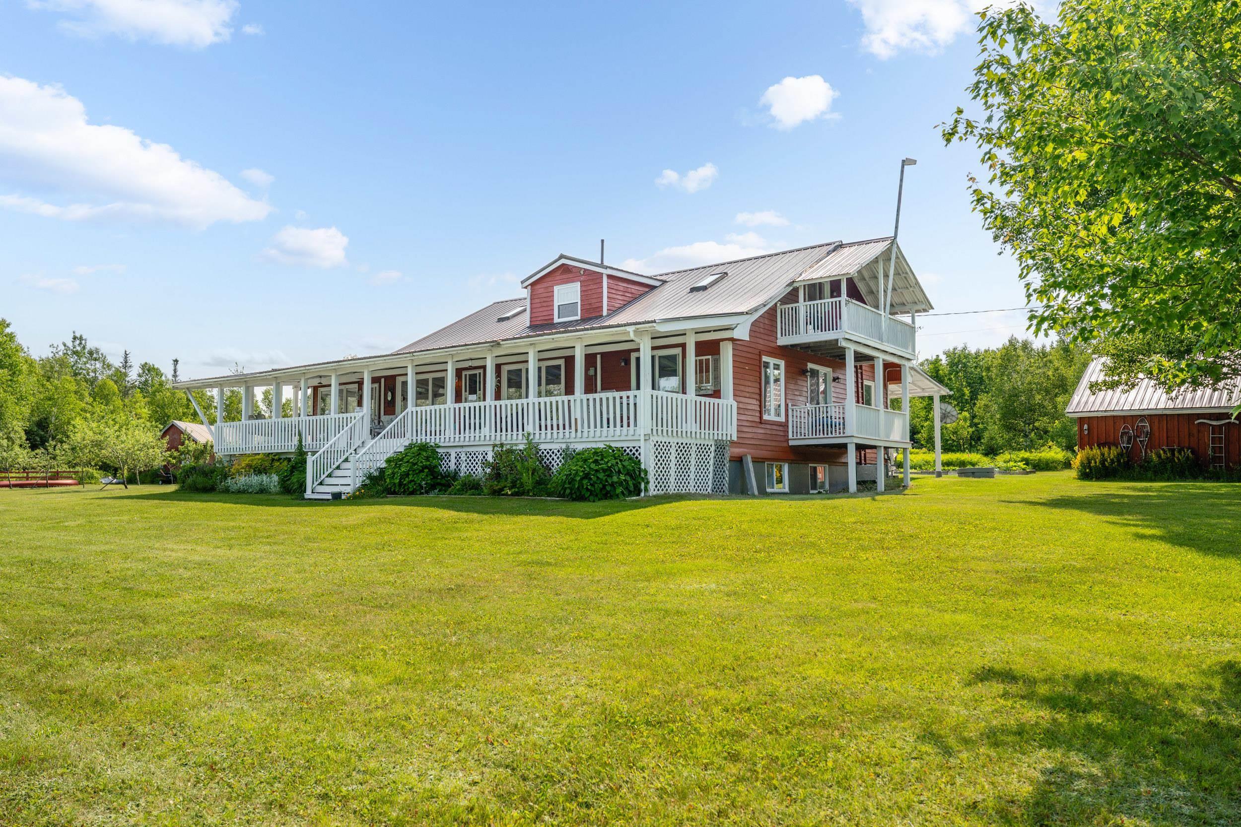 $725,000.00: 507 Pinevale Road, Pinevale