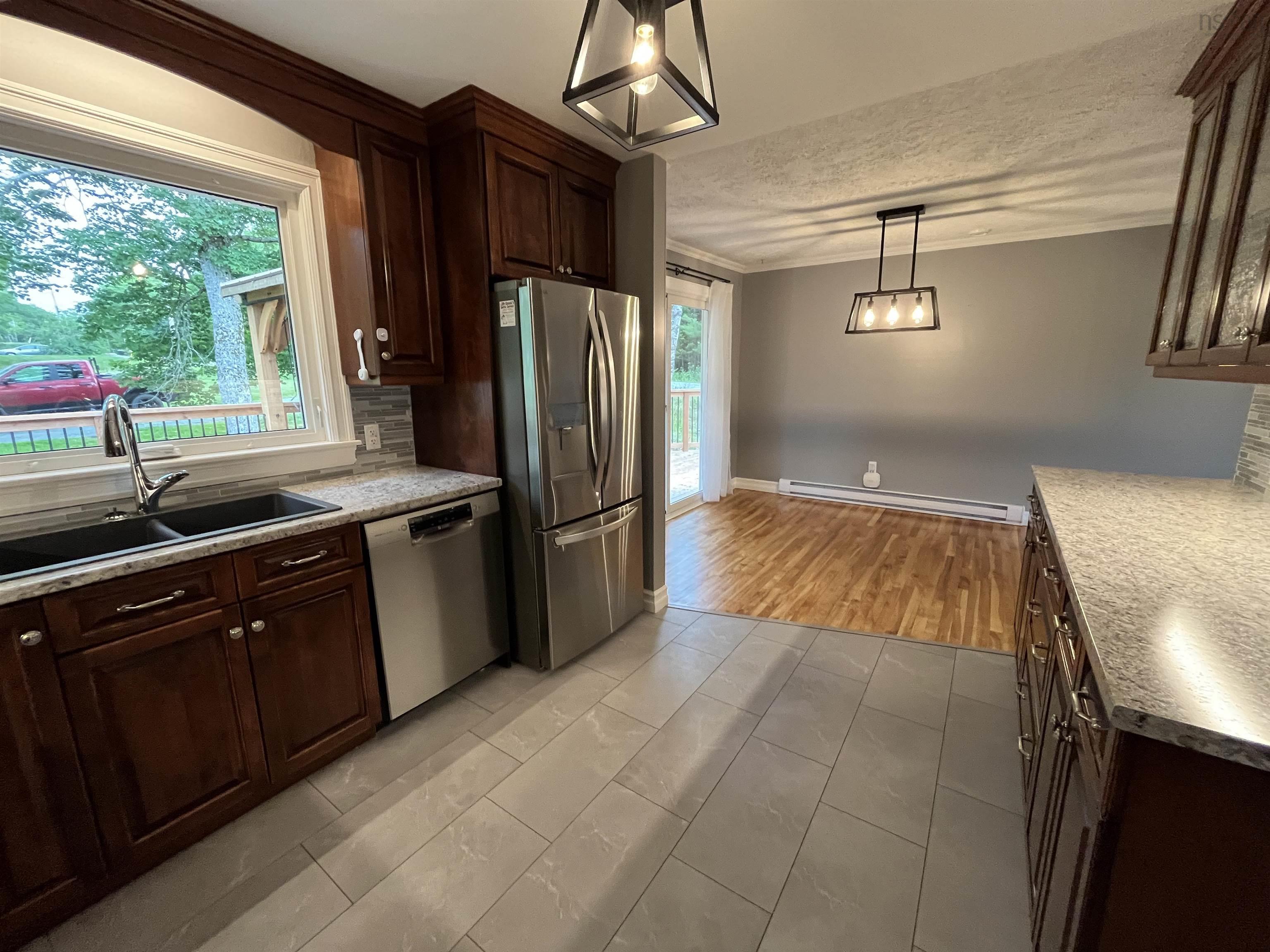 $549,000.00: 1 Brook Street, Fletchers Lake