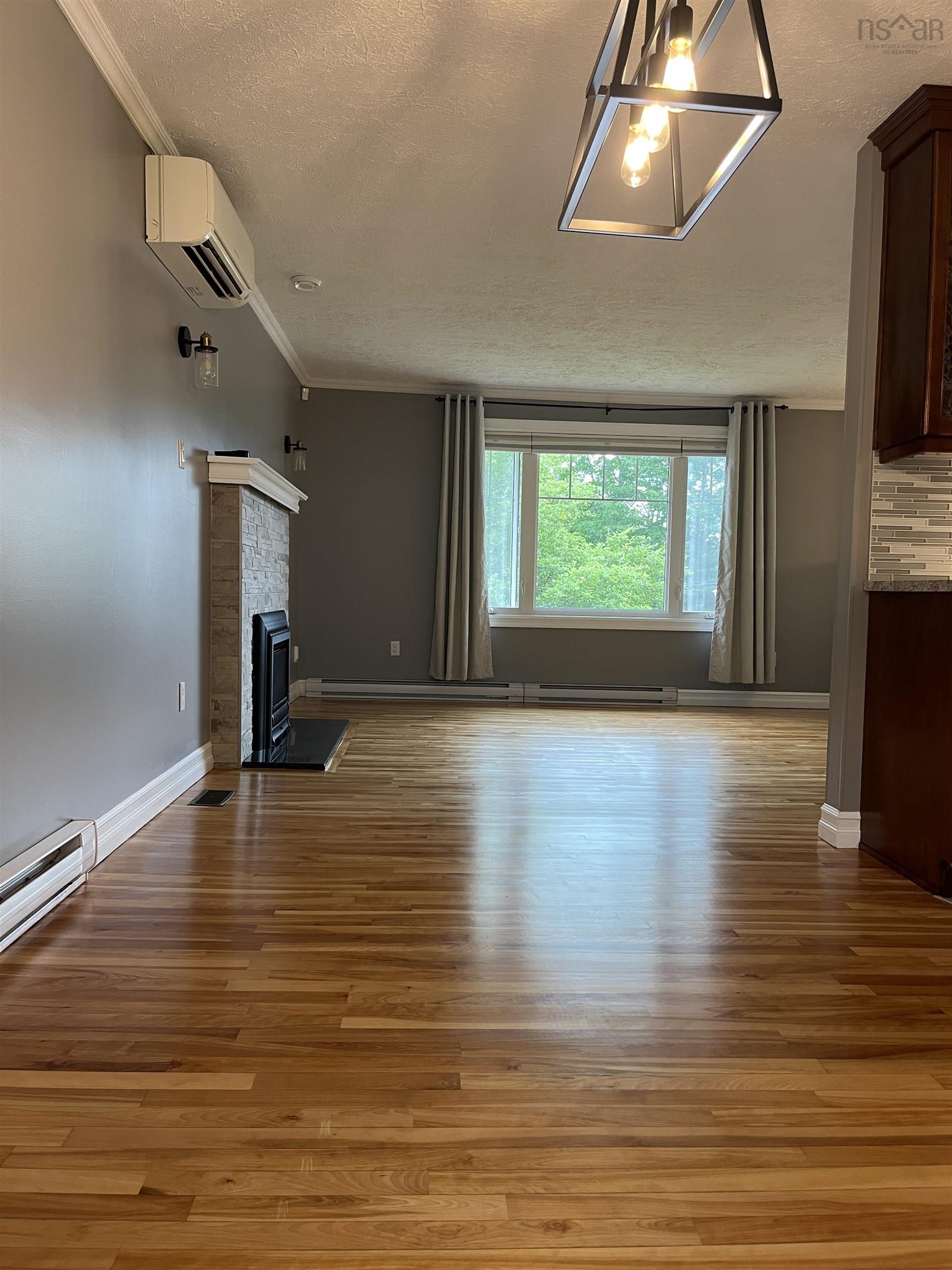 $549,000.00: 1 Brook Street, Fletchers Lake