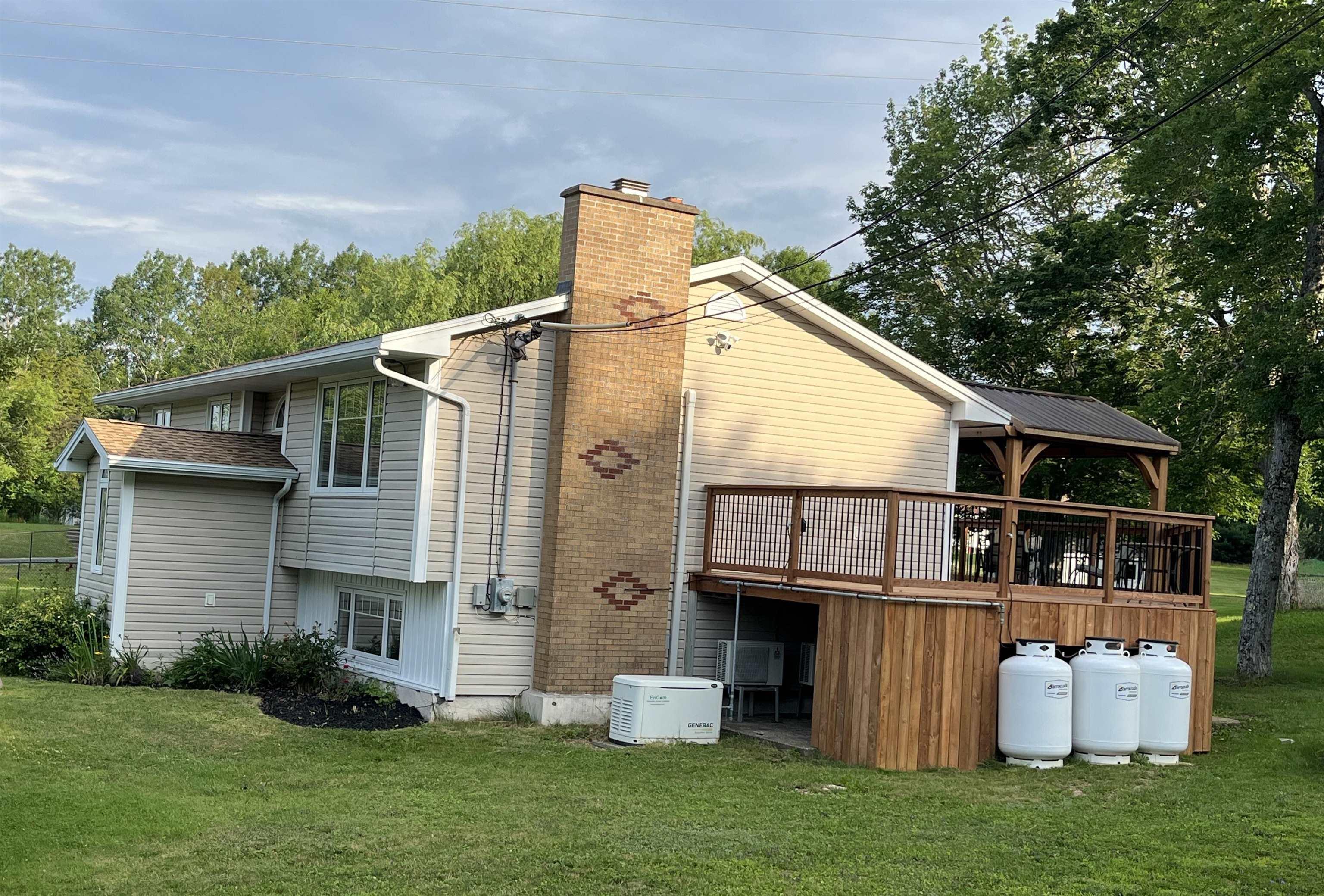 $549,000.00: 1 Brook Street, Fletchers Lake