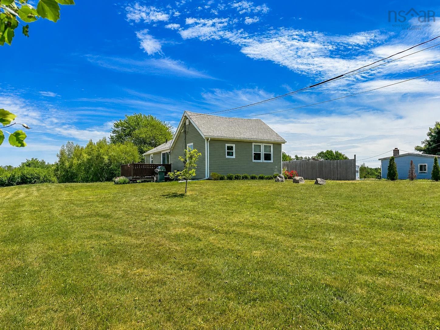 $315,000.00: 926 North Bishop Road, Lakeville