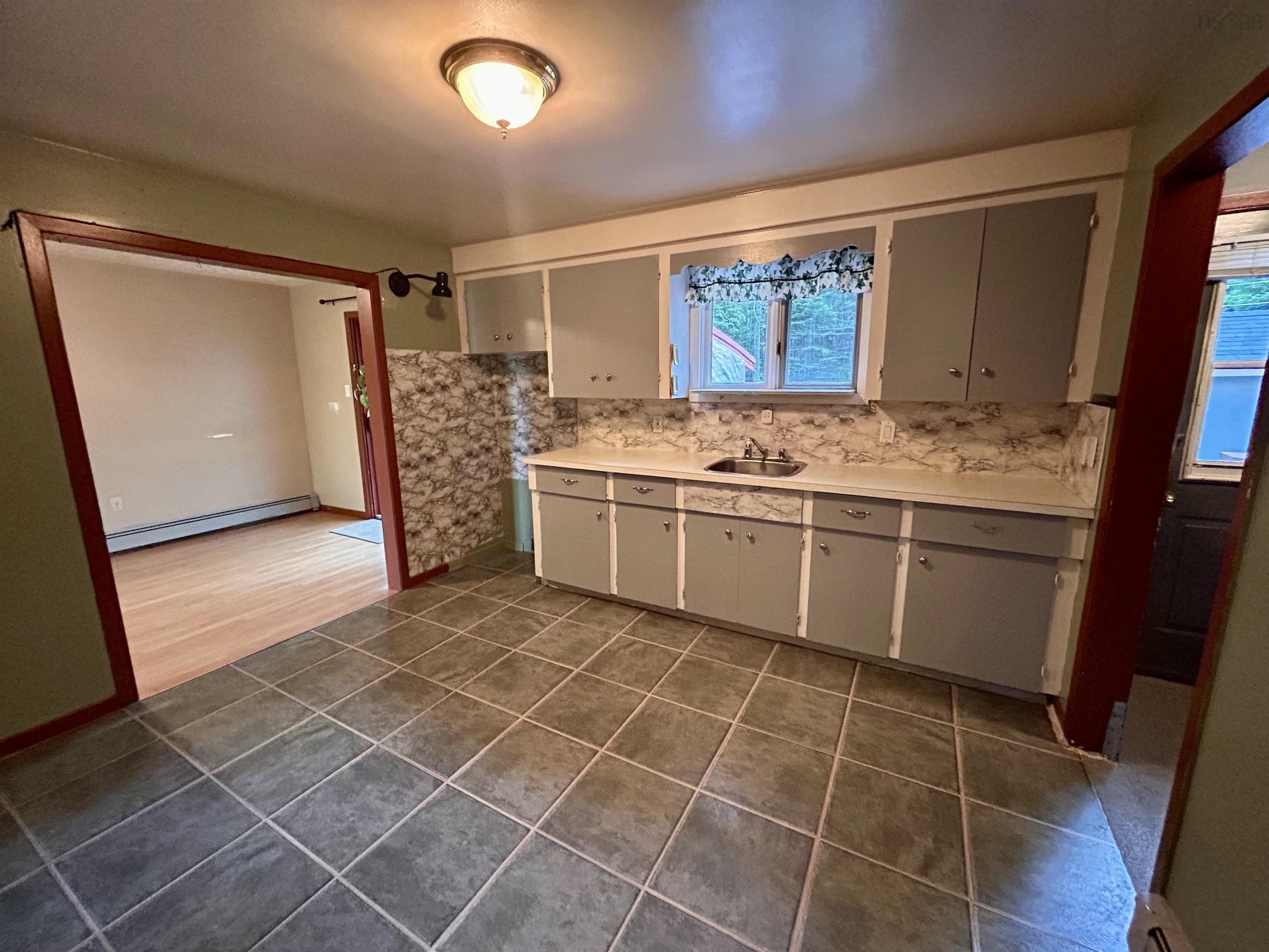 $350,000.00: 20 Quarry Road, Beaver Bank