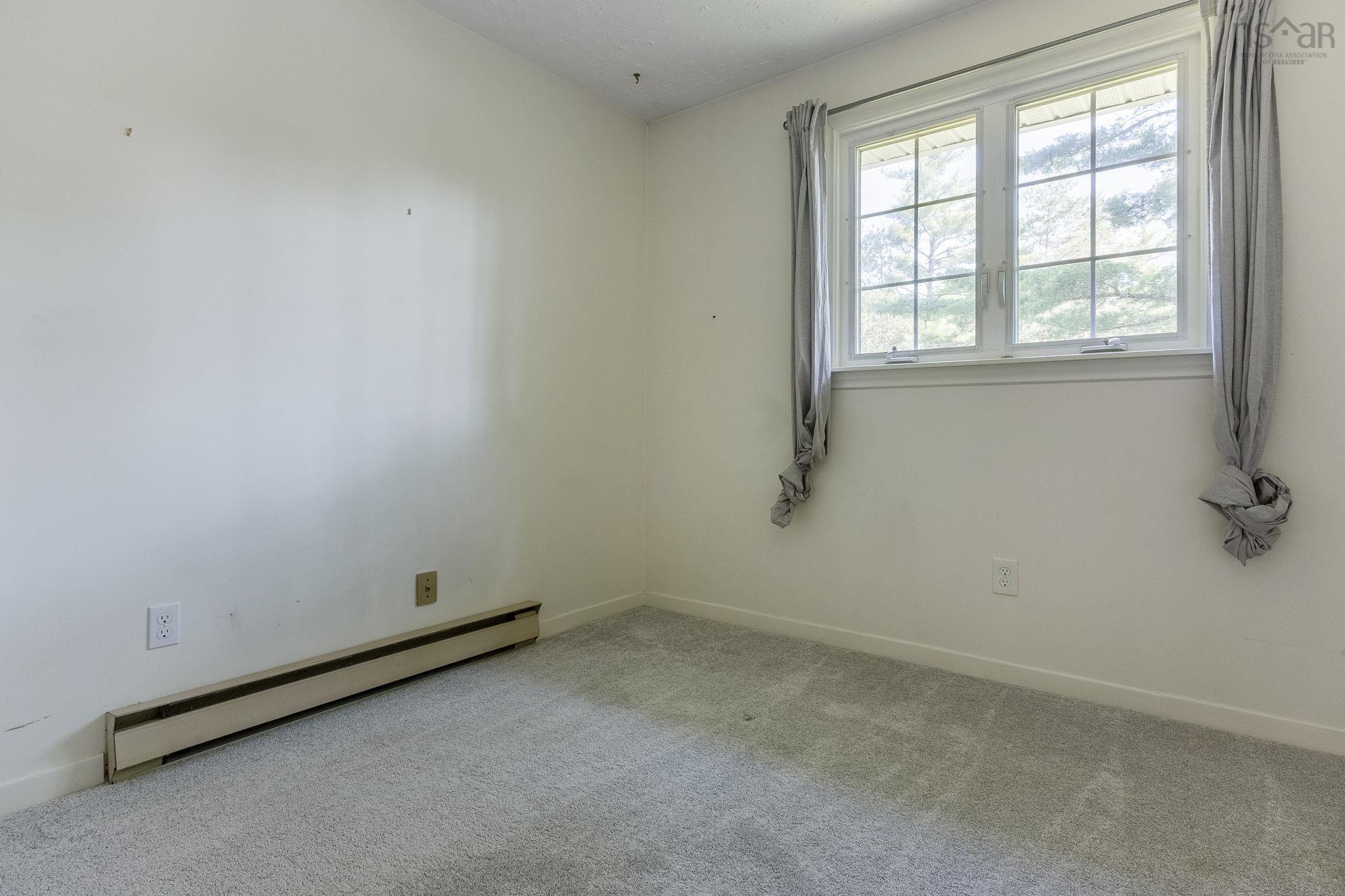 $625,000.00: 2948 Borden Street, Coldbrook
