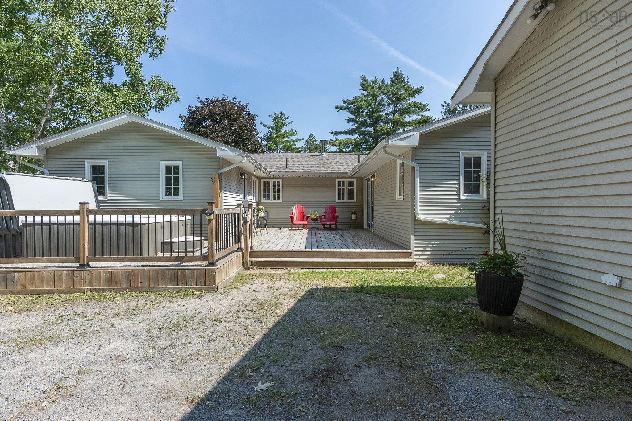 $625,000.00: 2948 Borden Street, Coldbrook