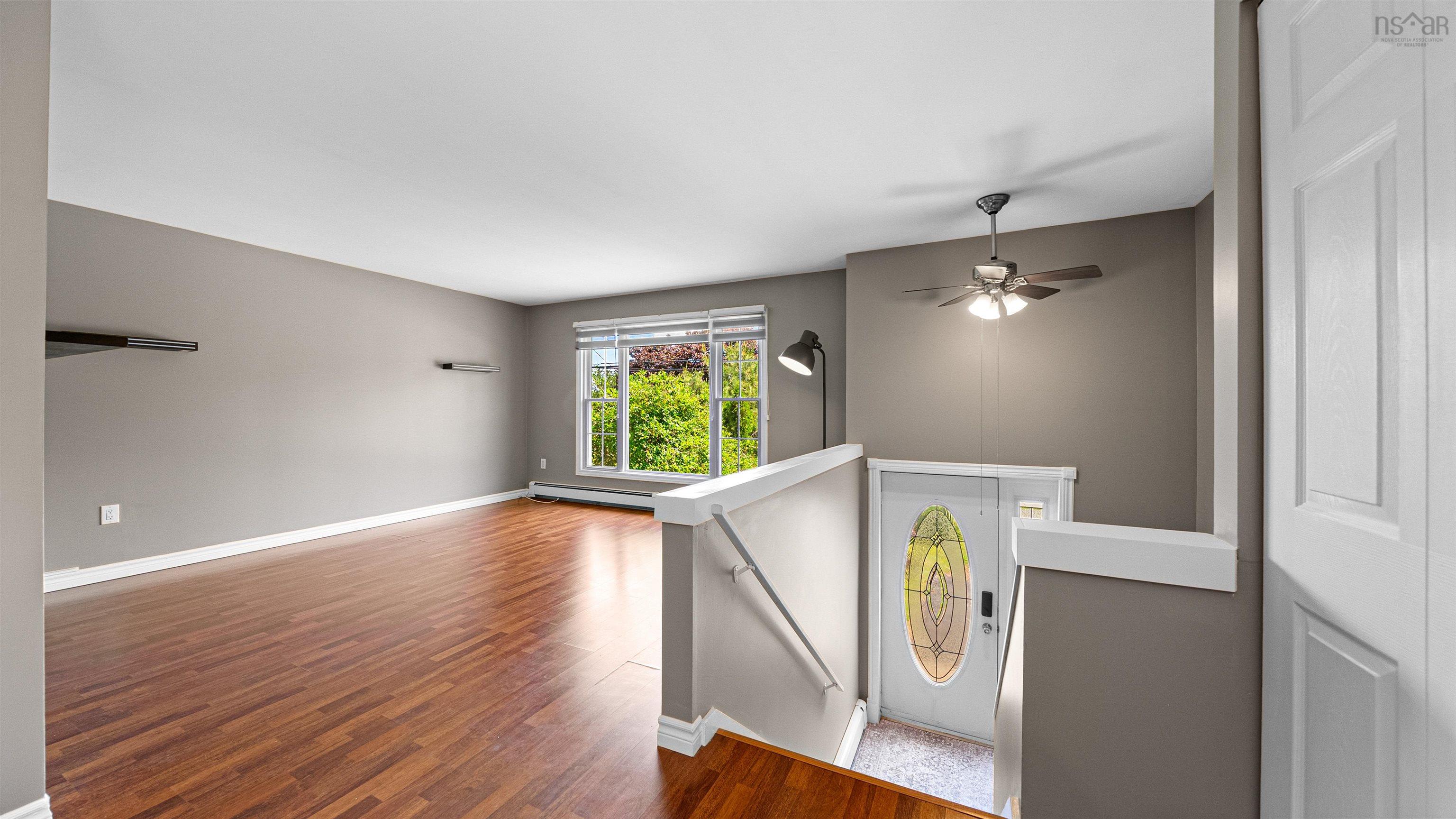 $425,000.00: 12 Ridgecrest Drive, Woodlawn