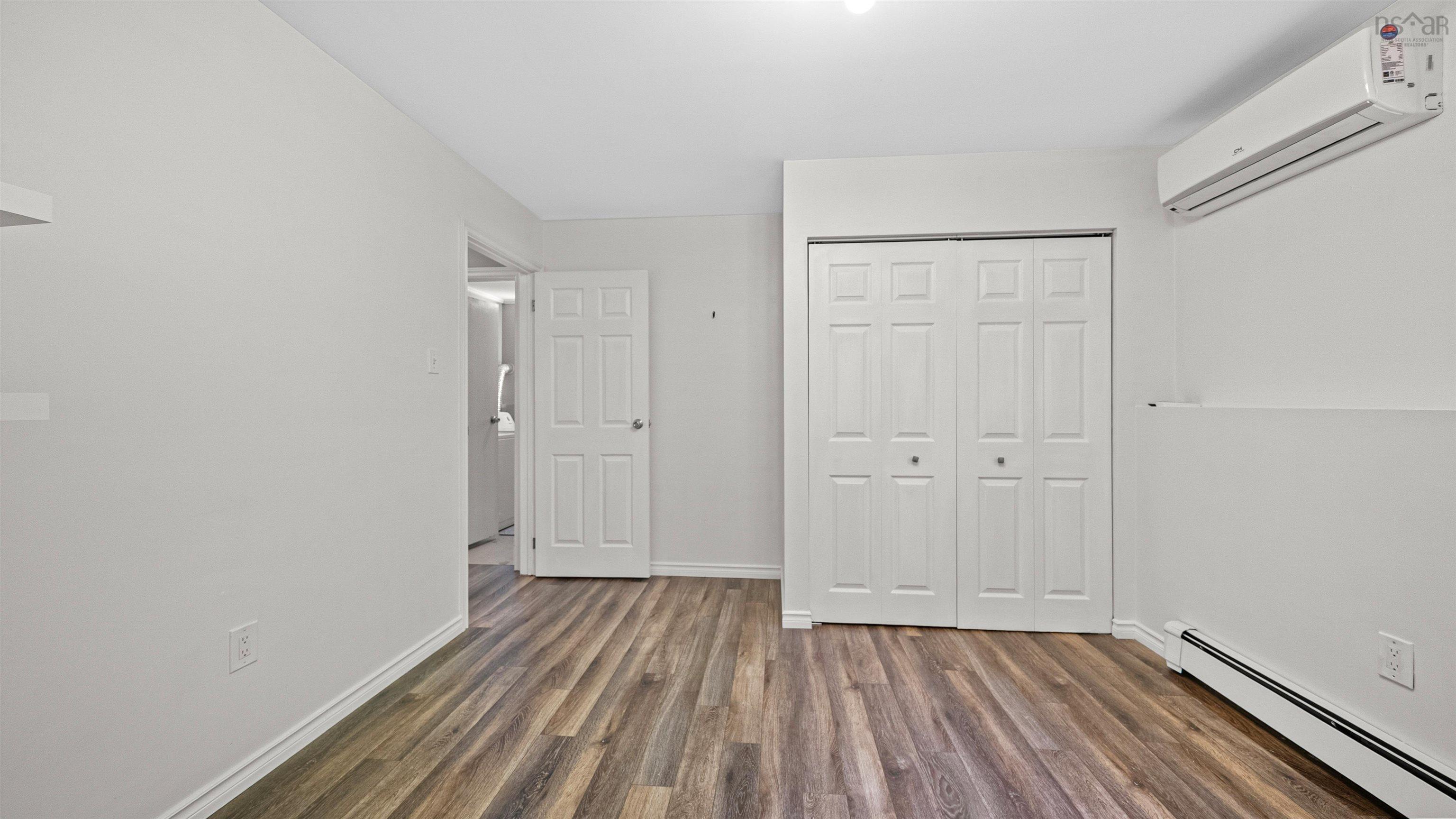 $425,000.00: 12 Ridgecrest Drive, Woodlawn