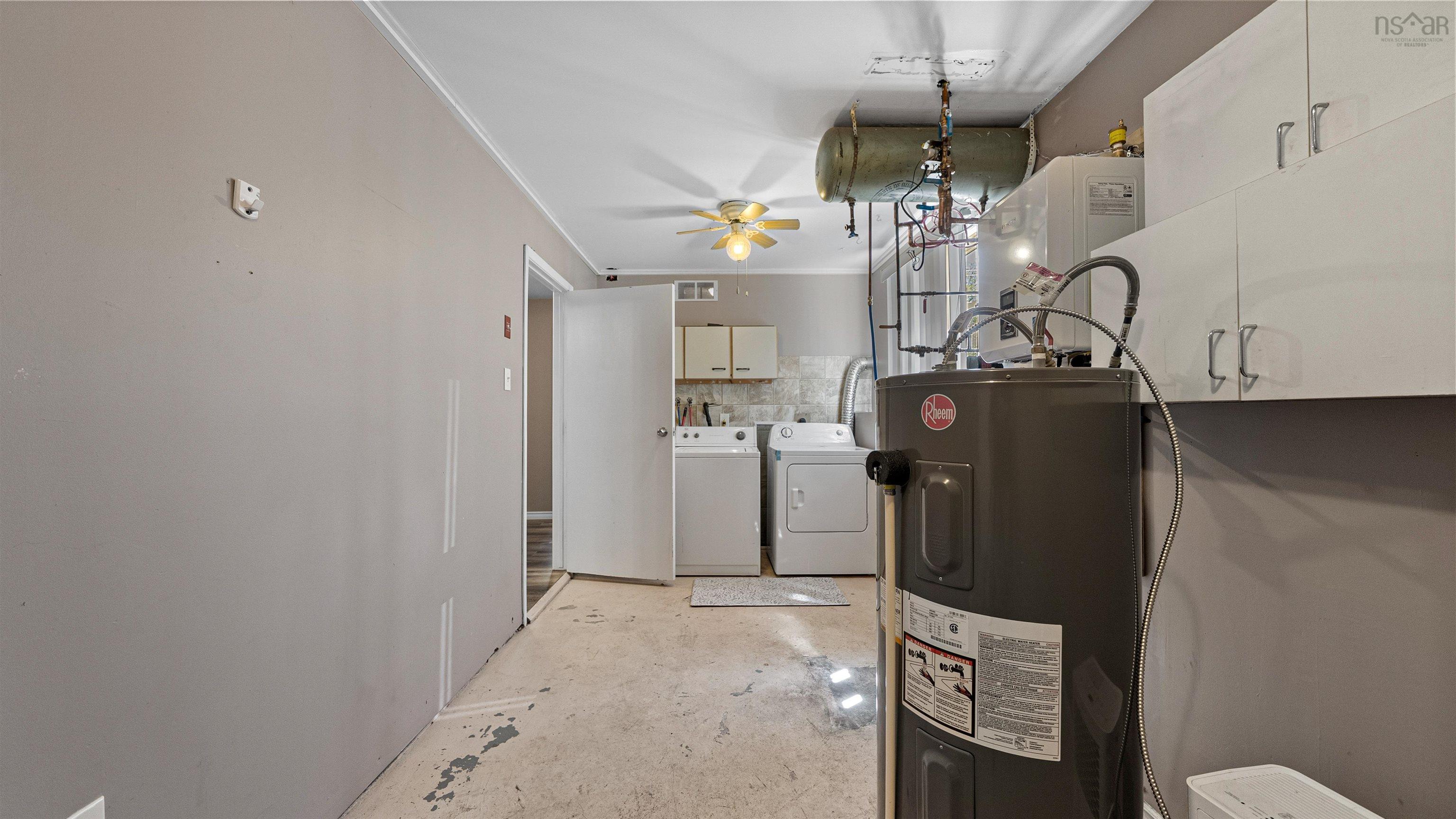 $425,000.00: 12 Ridgecrest Drive, Woodlawn