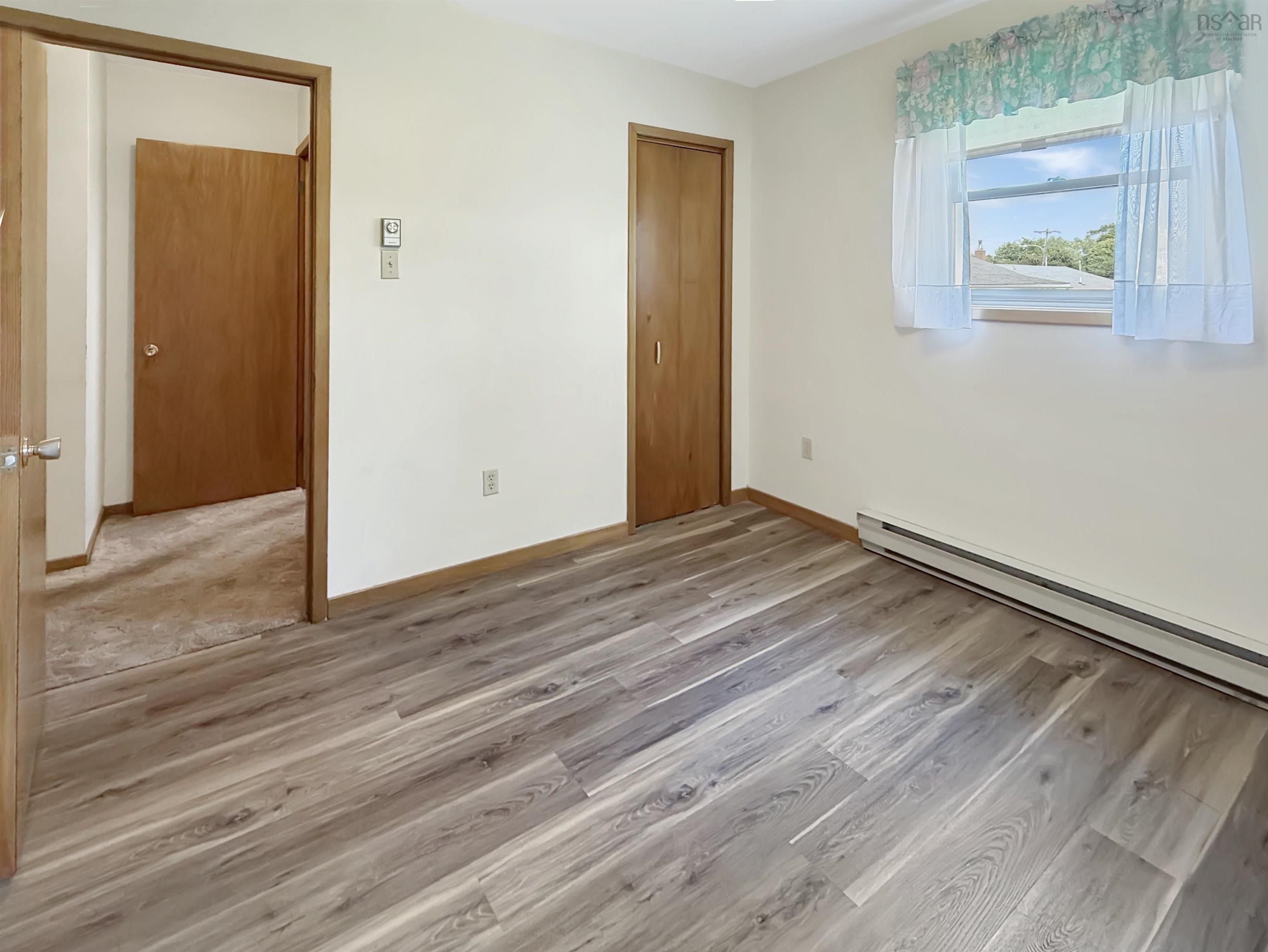 $279,900.00: 81 Acadia Avenue, Stellarton