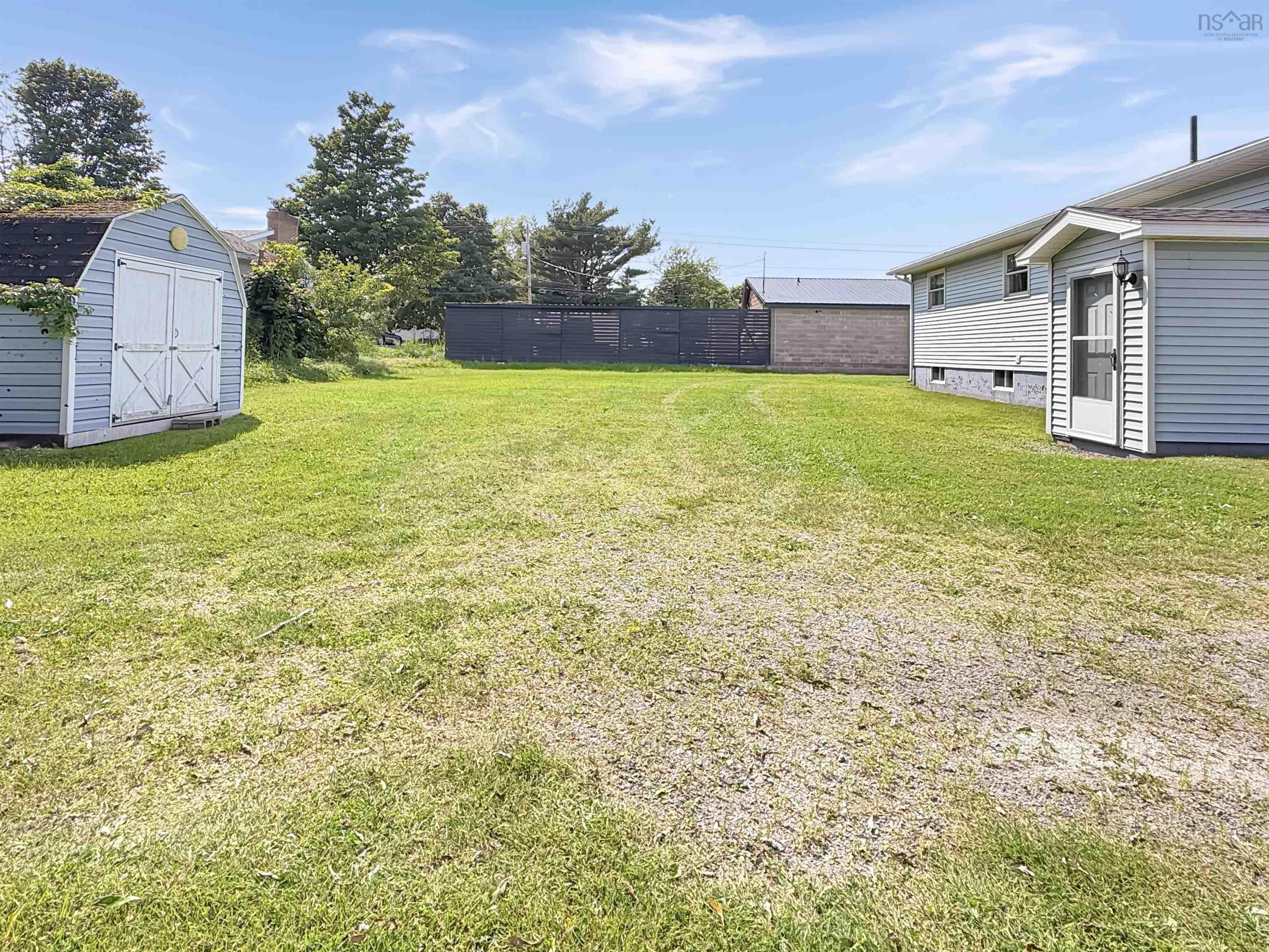 $279,900.00: 81 Acadia Avenue, Stellarton