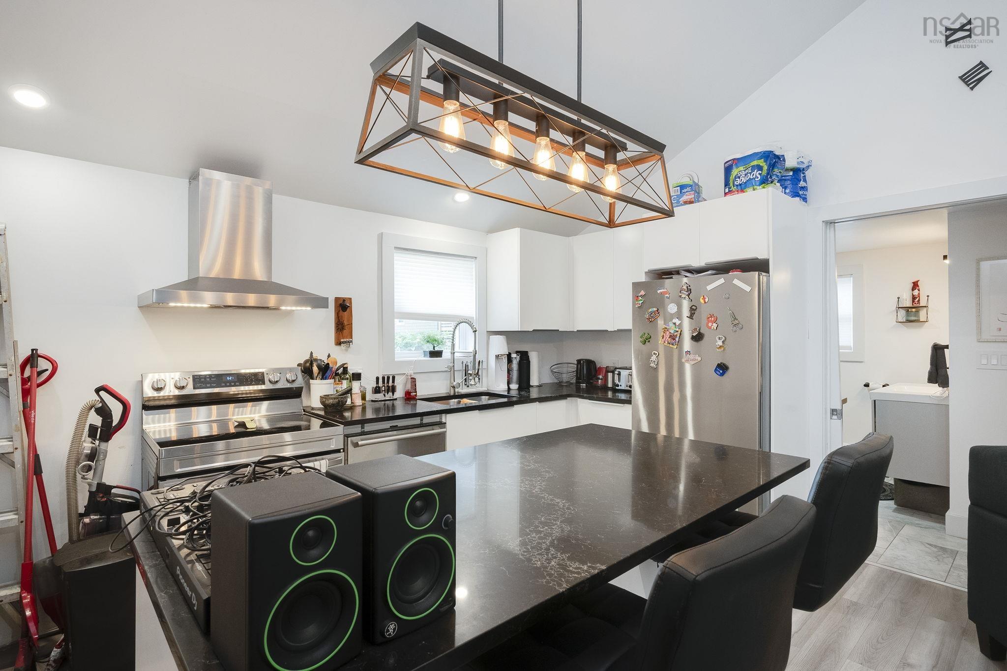 $575,000.00: 118 Belcher Street, Kentville