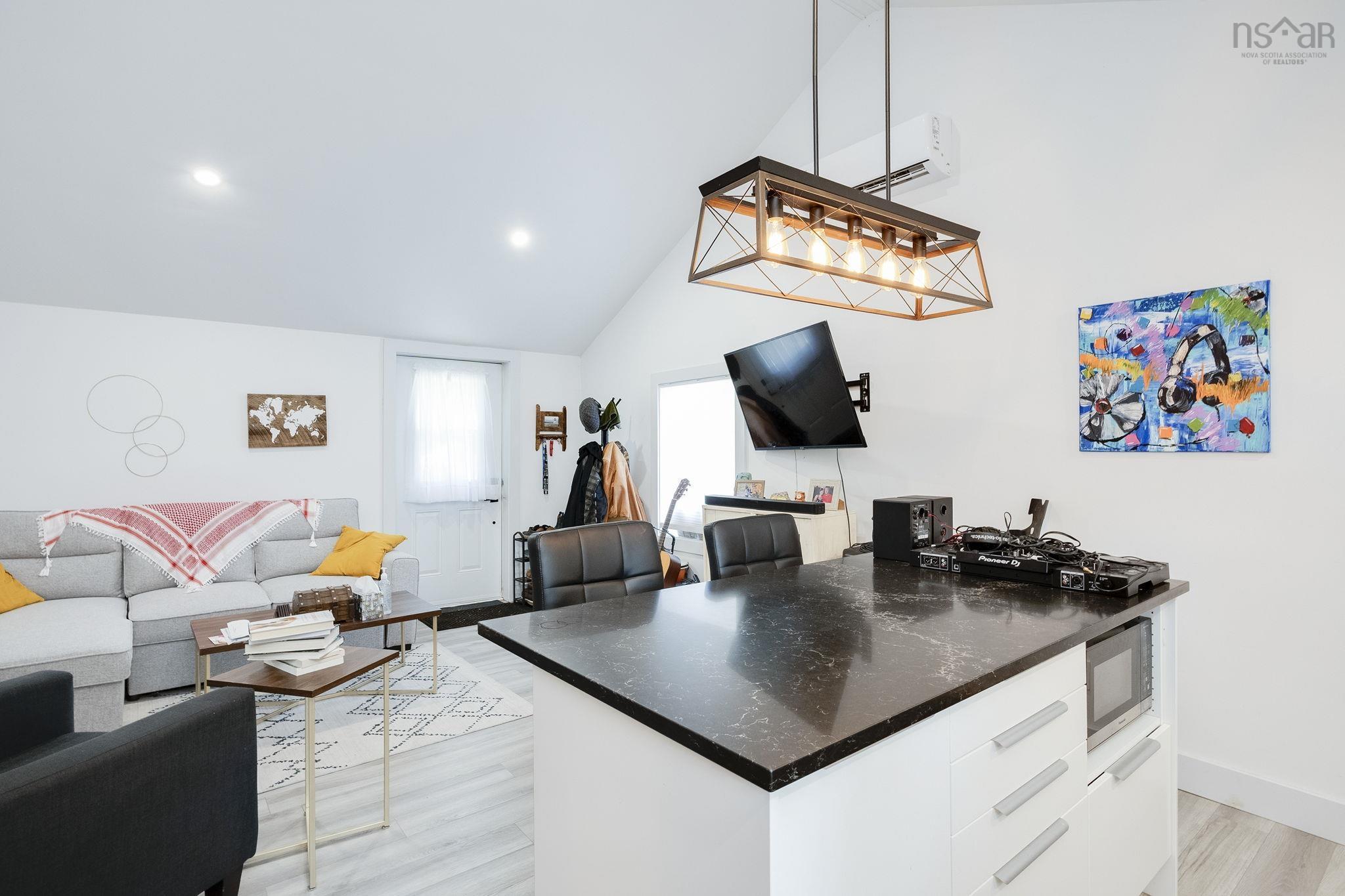 $575,000.00: 118 Belcher Street, Kentville