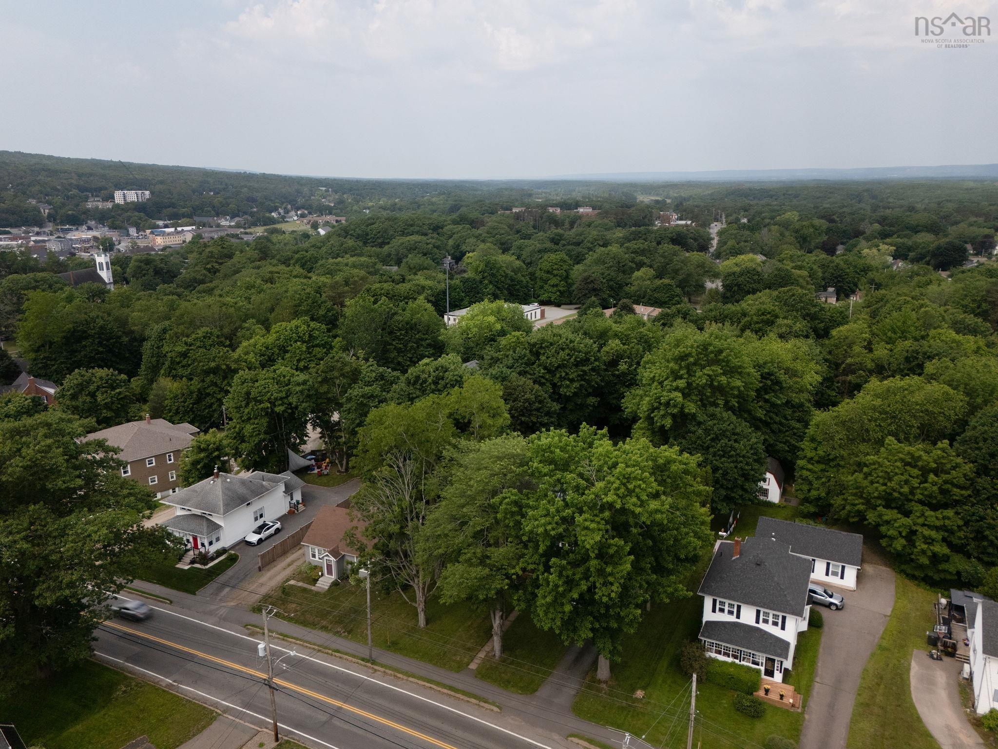 $575,000.00: 118 Belcher Street, Kentville