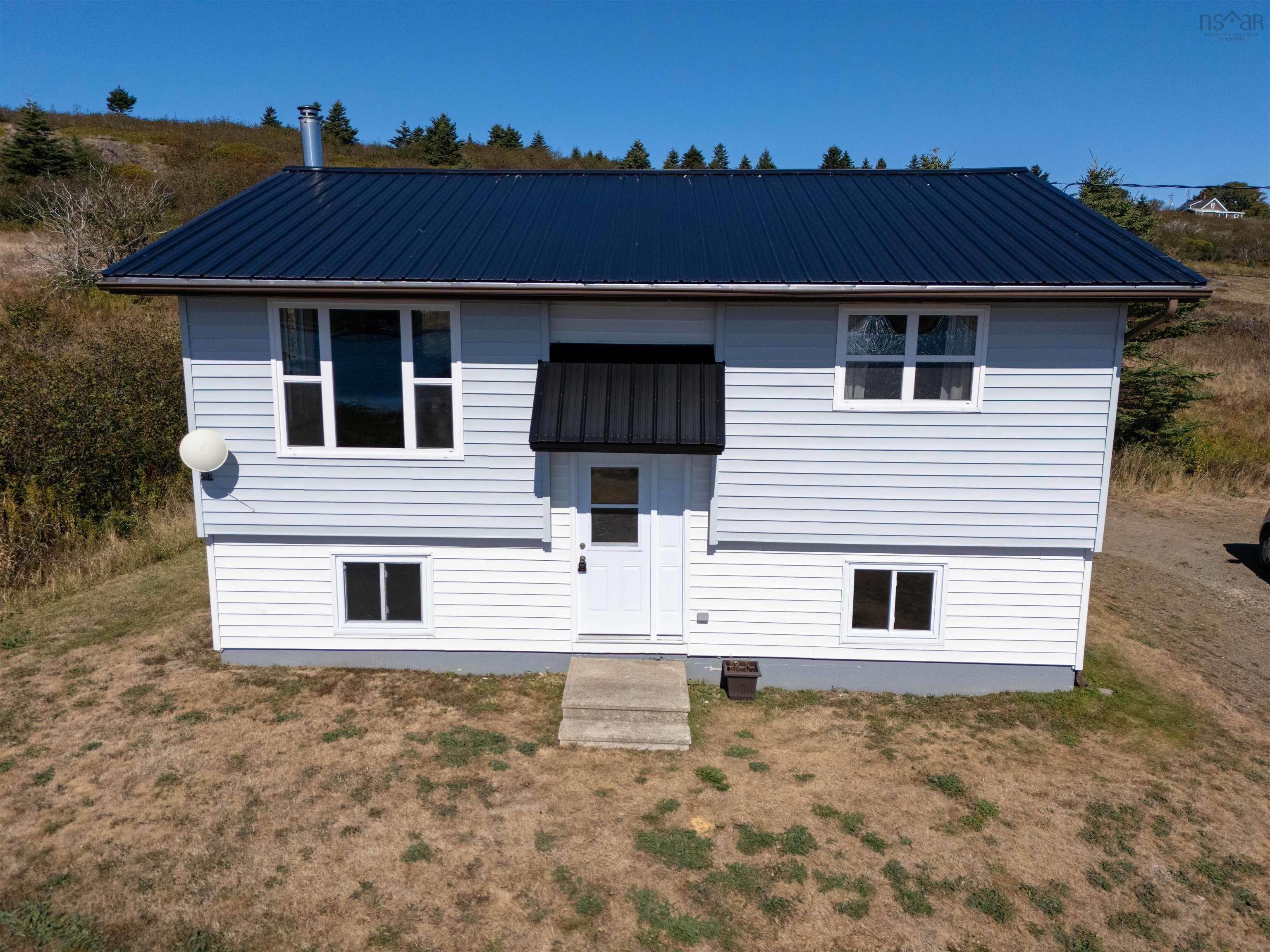 $297,000.00: 113 Water Street, Freeport
