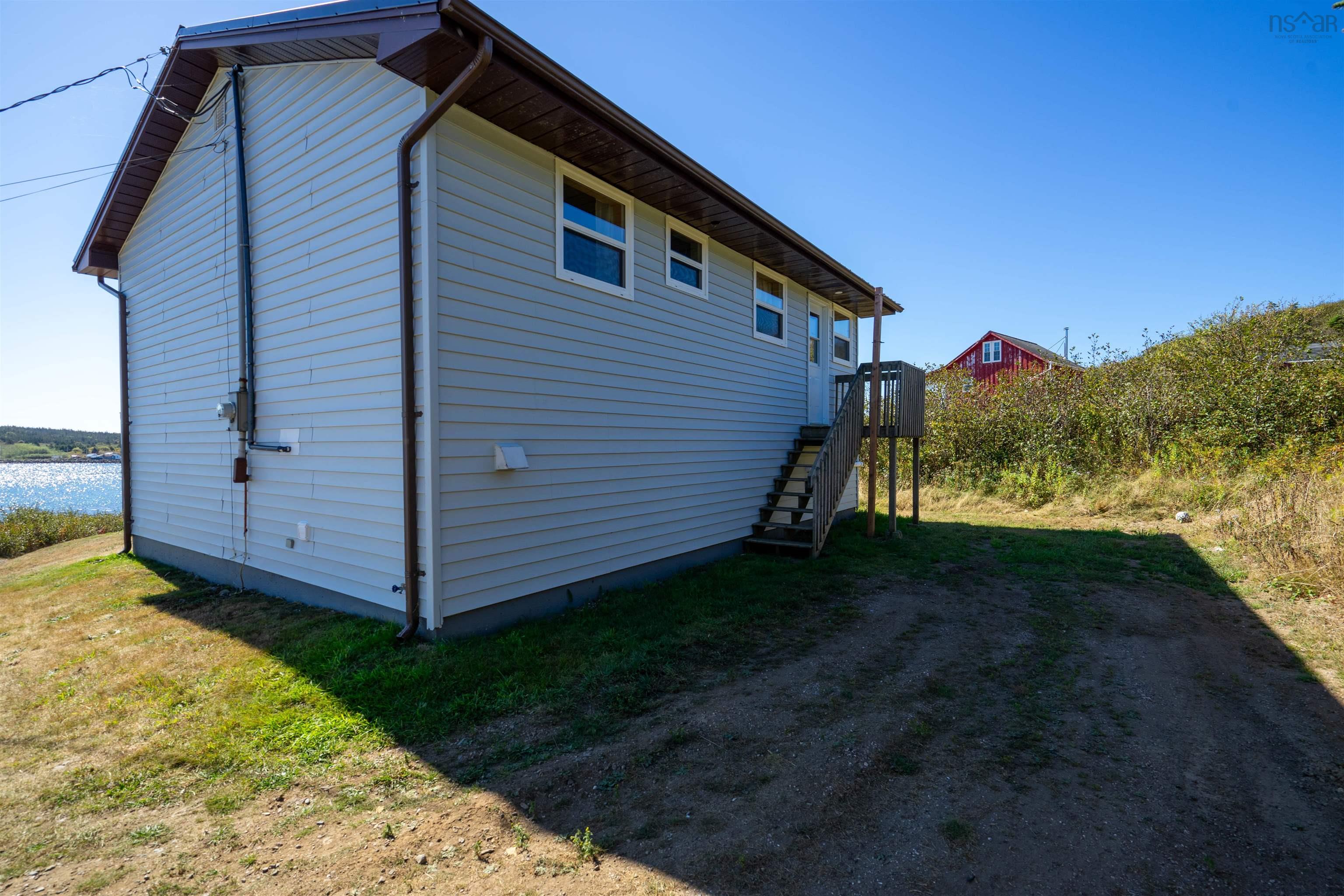 $297,000.00: 113 Water Street, Freeport