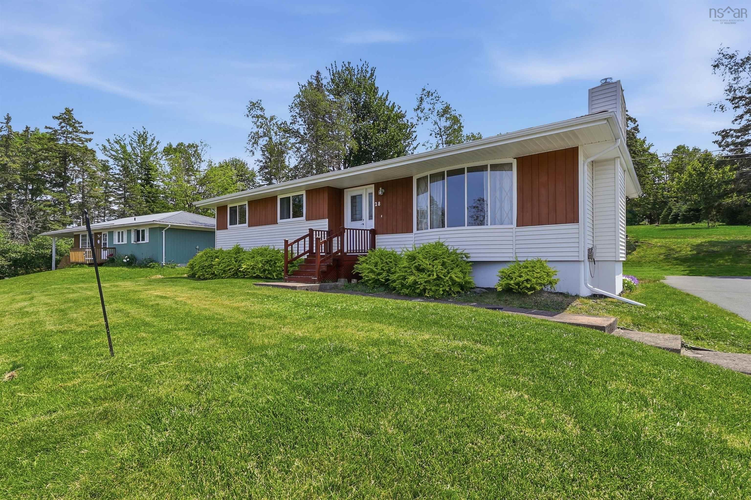 $365,000.00: 28 Evergreen Court, Salmon River