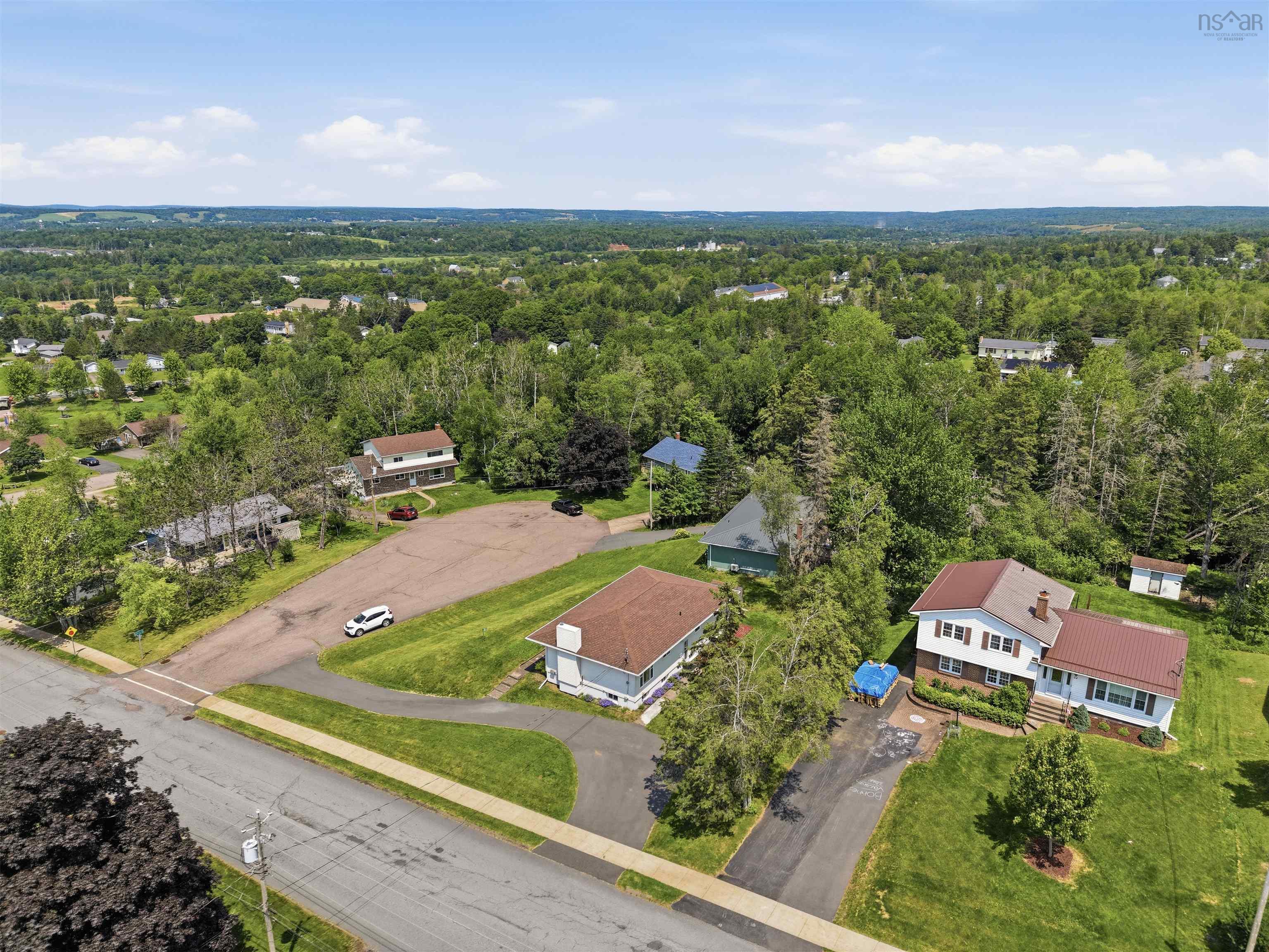 $365,000.00: 28 Evergreen Court, Salmon River